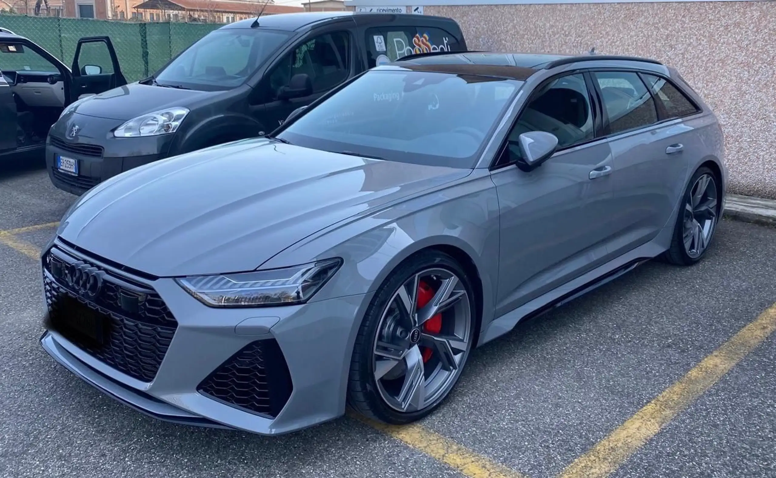 Audi - RS6