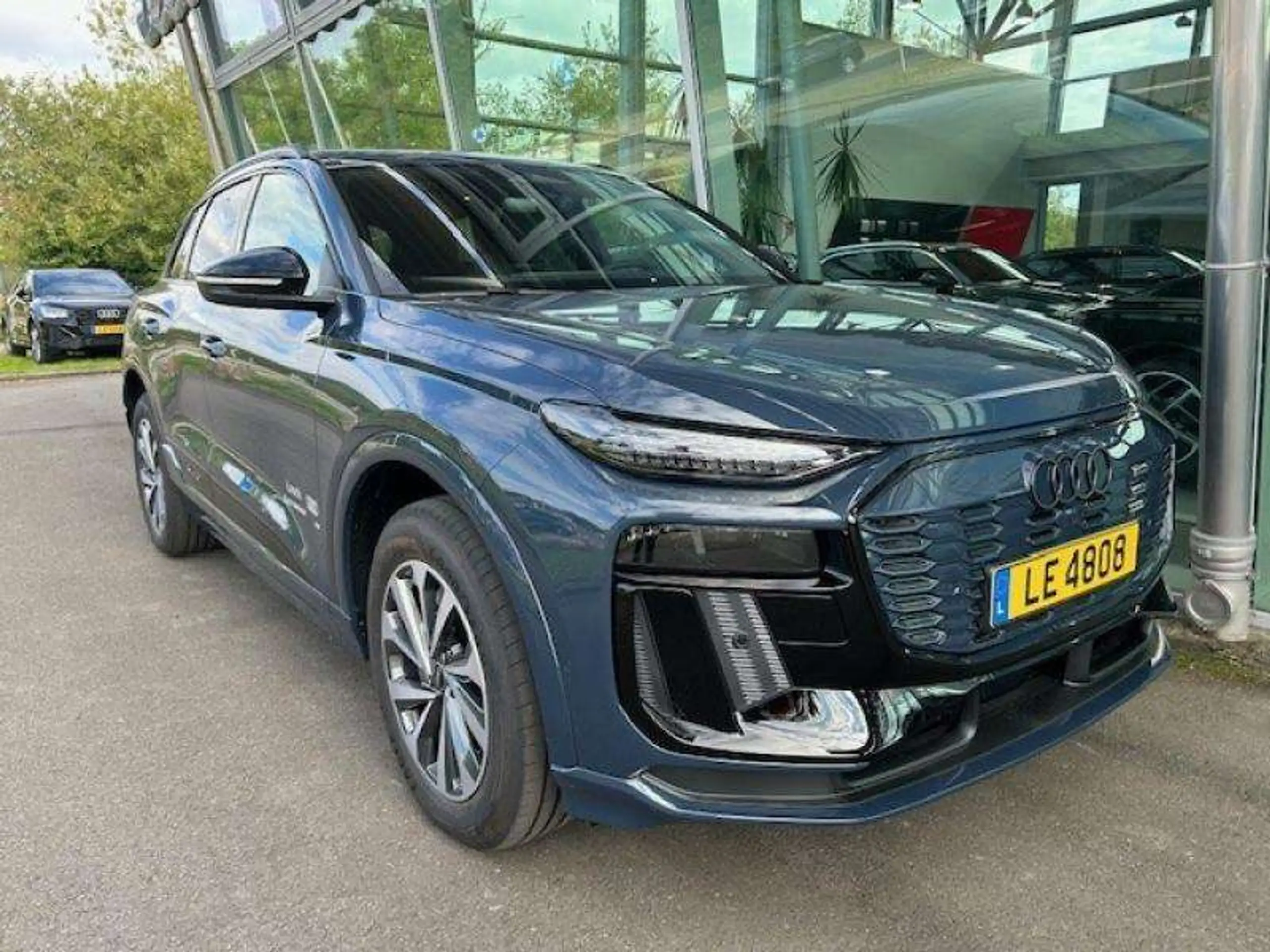 Audi e-tron 2024