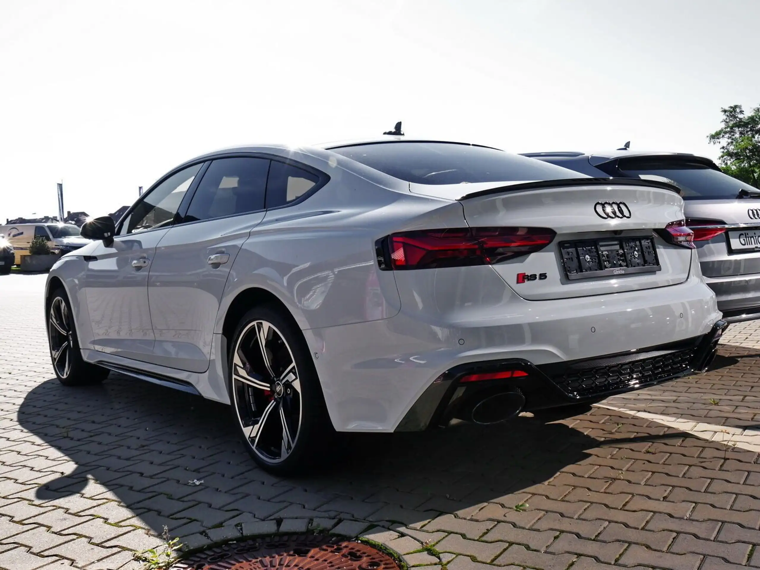 Audi - RS5