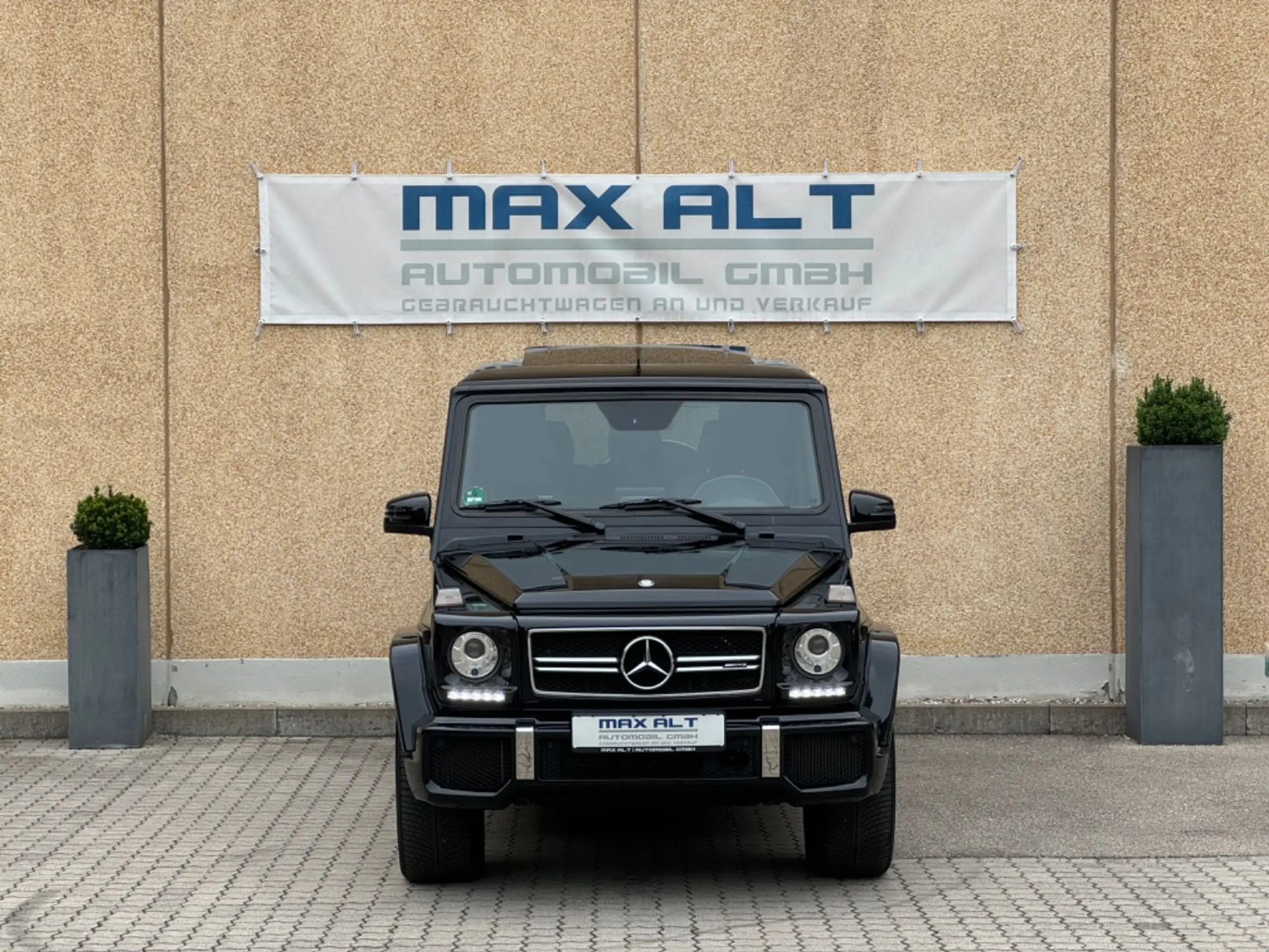 Mercedes-Benz - G 63 AMG