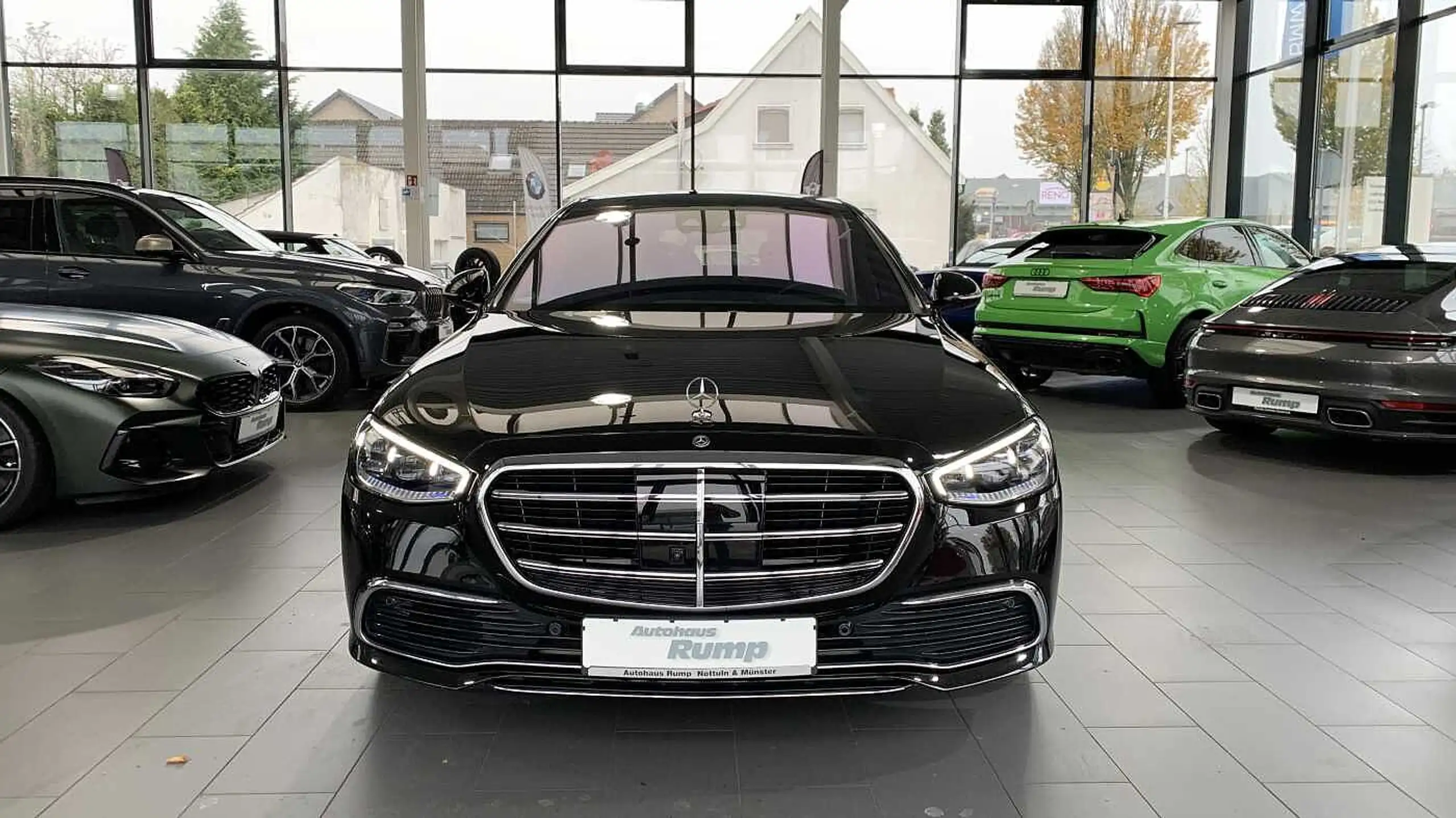 Mercedes-Benz - S 400