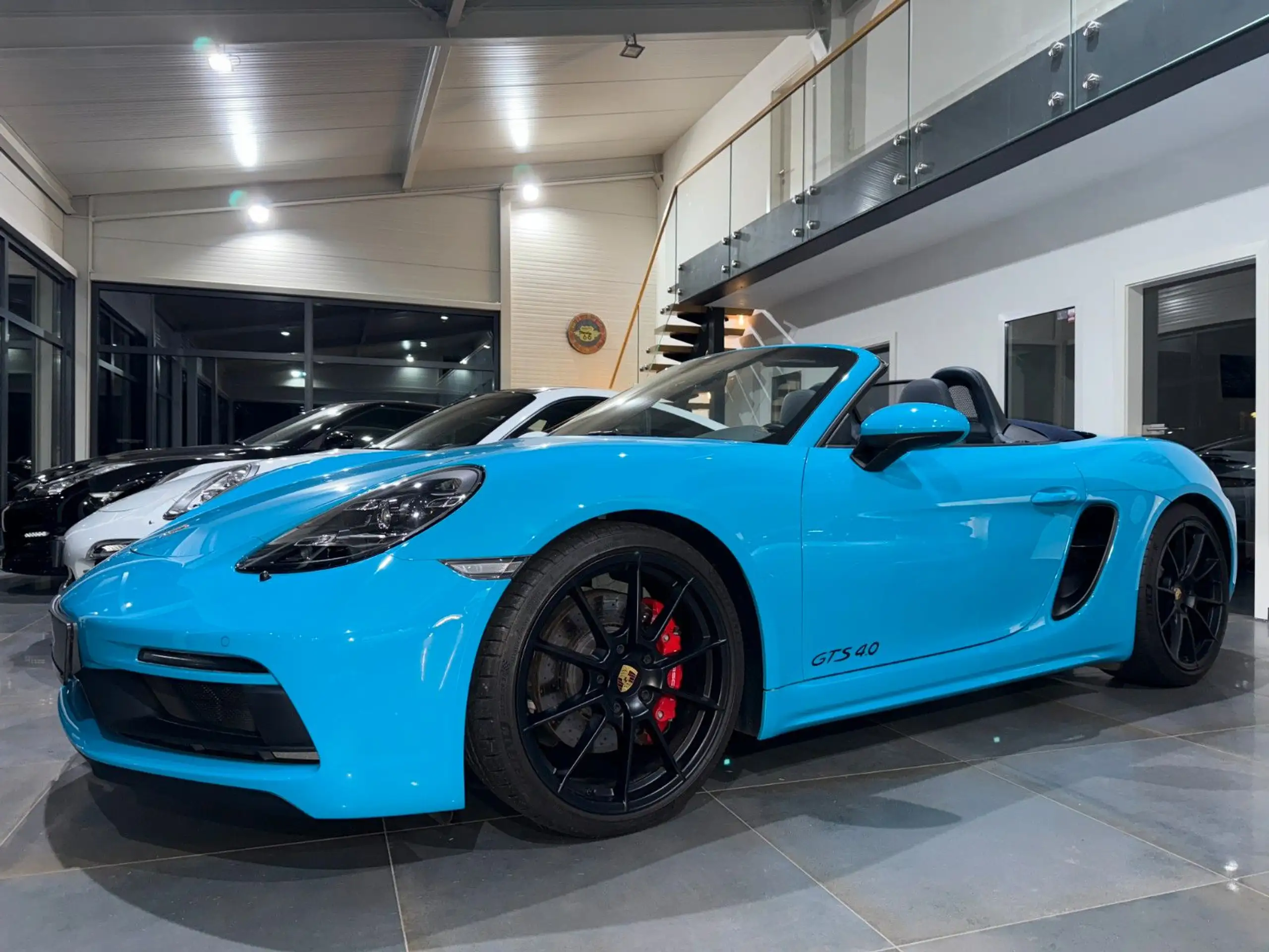 Porsche - Boxster