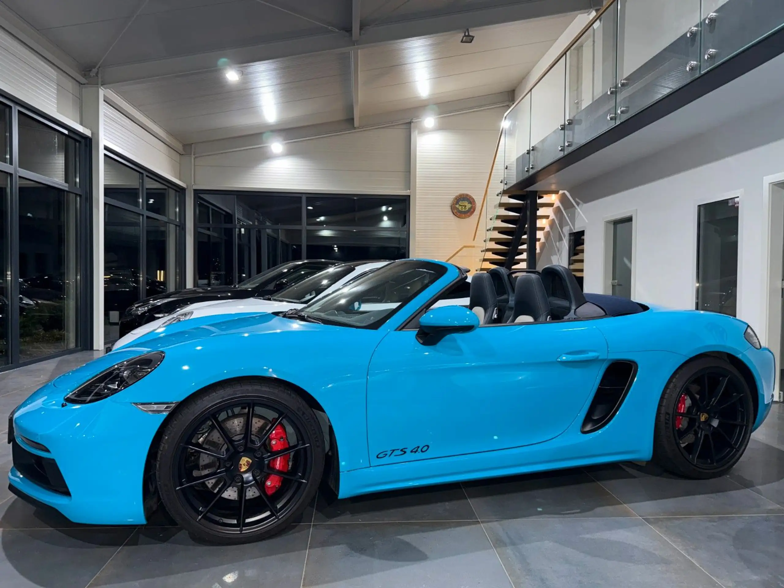 Porsche - Boxster