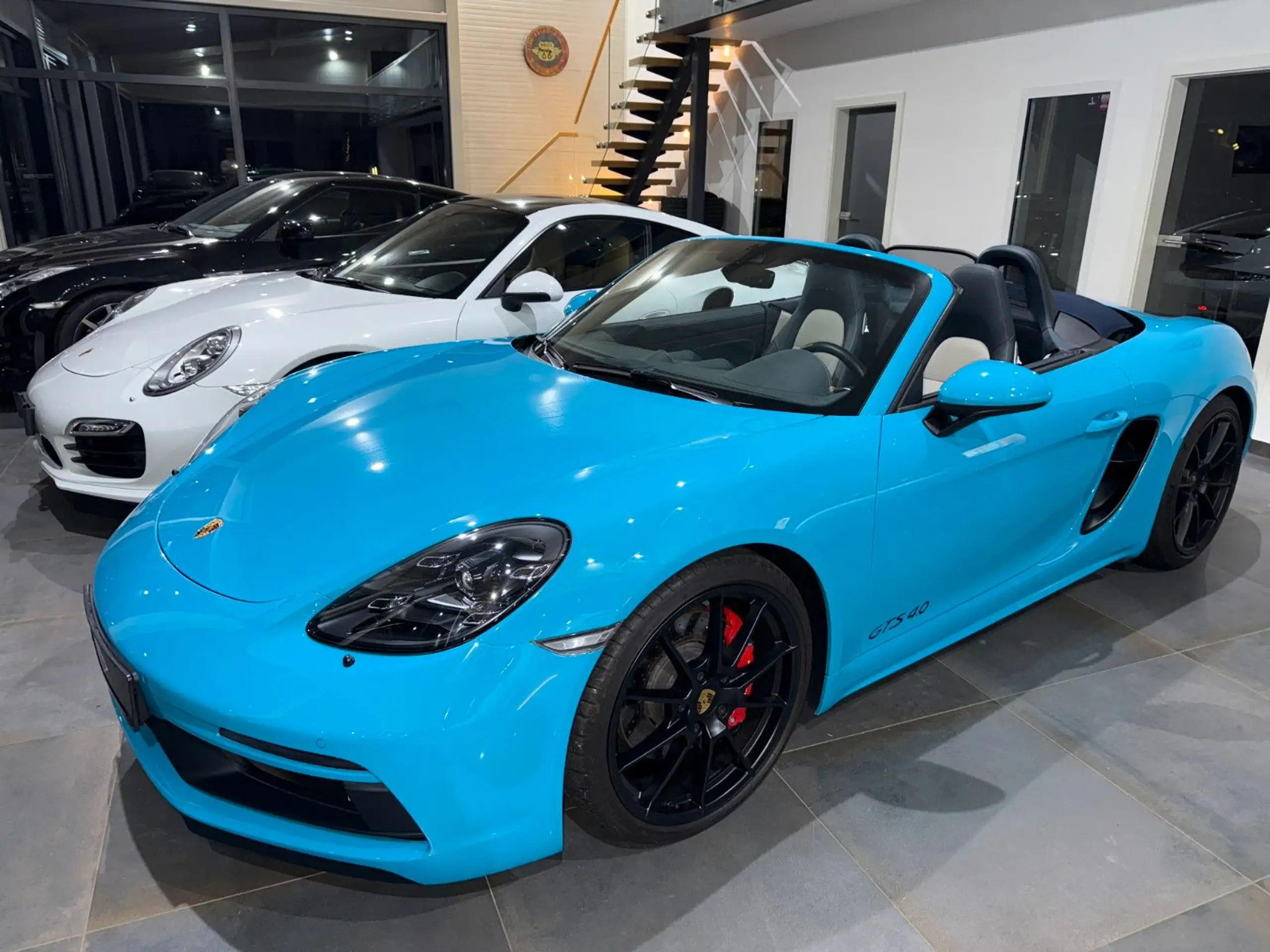 Porsche - Boxster