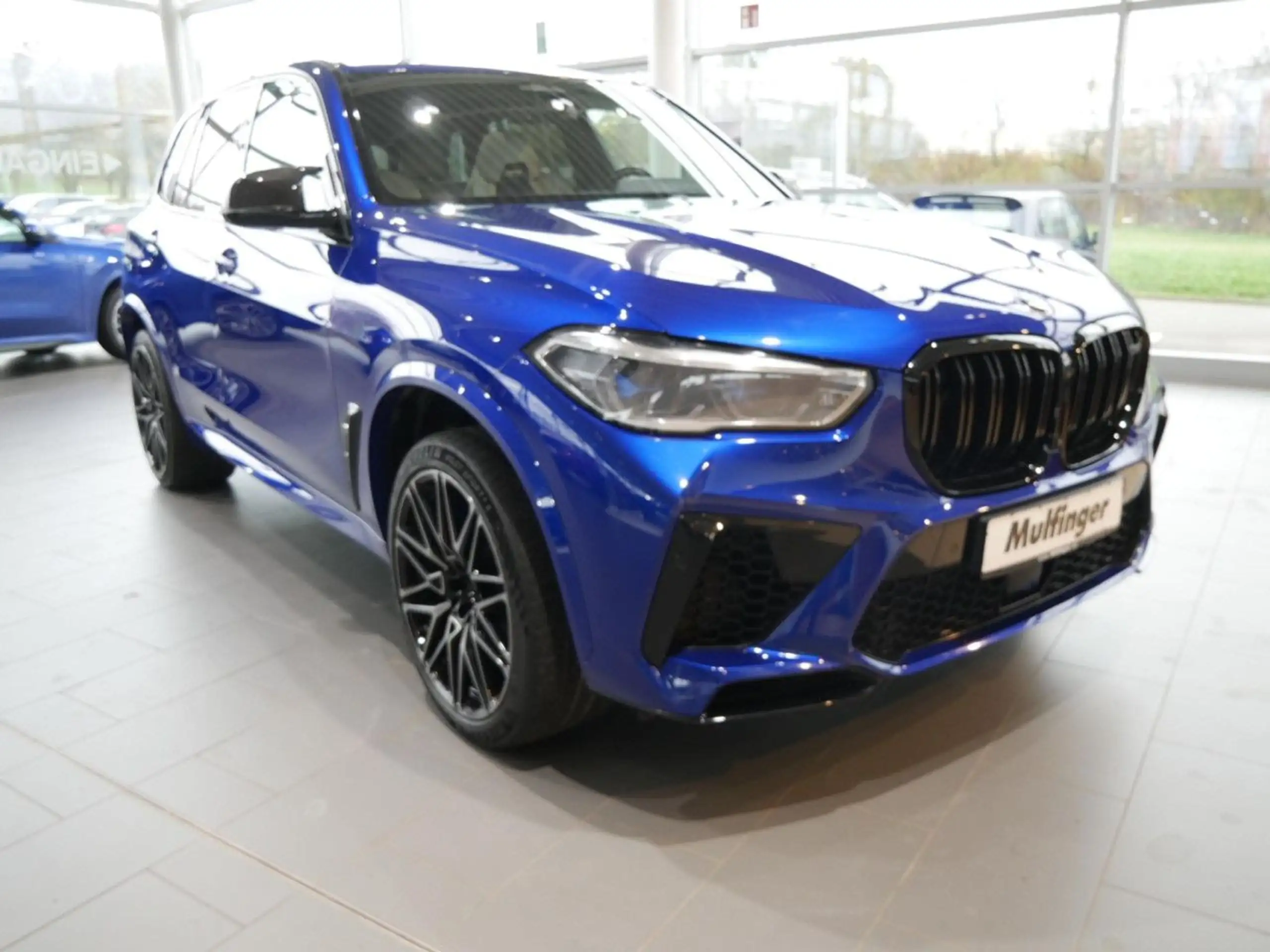 BMW - X5 M