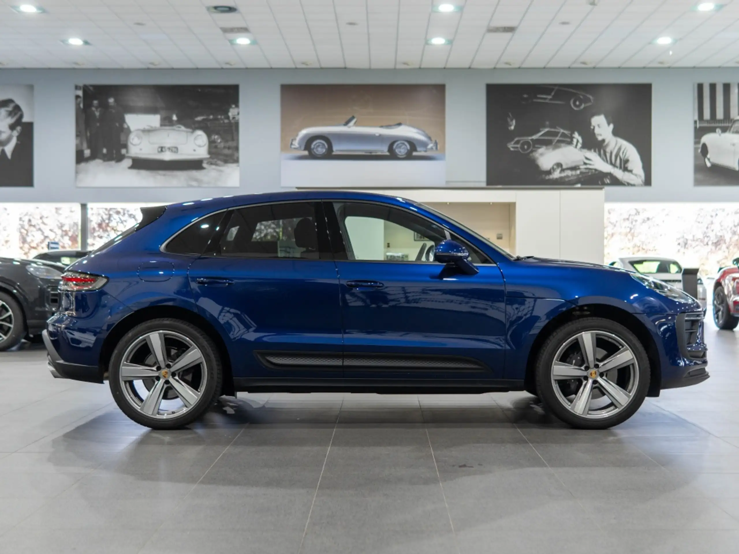 Porsche - Macan