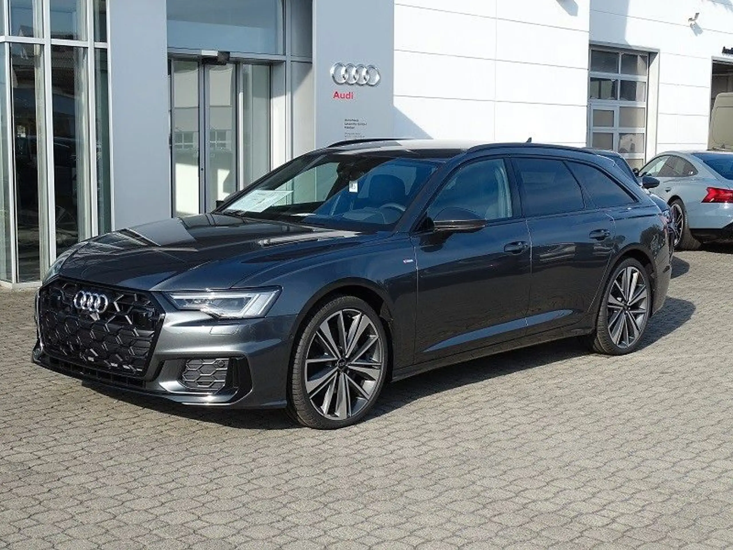 Audi - A6