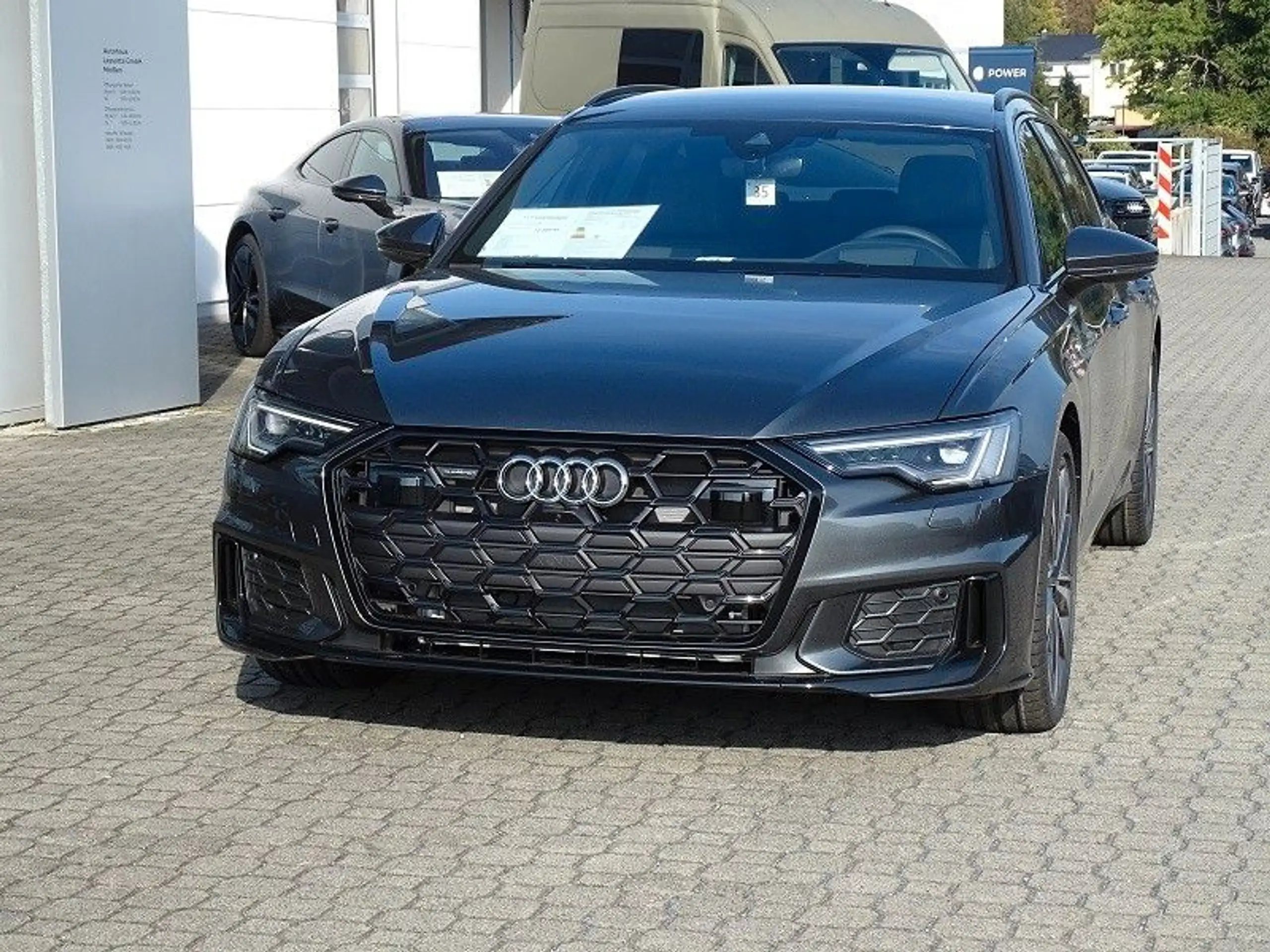 Audi - A6