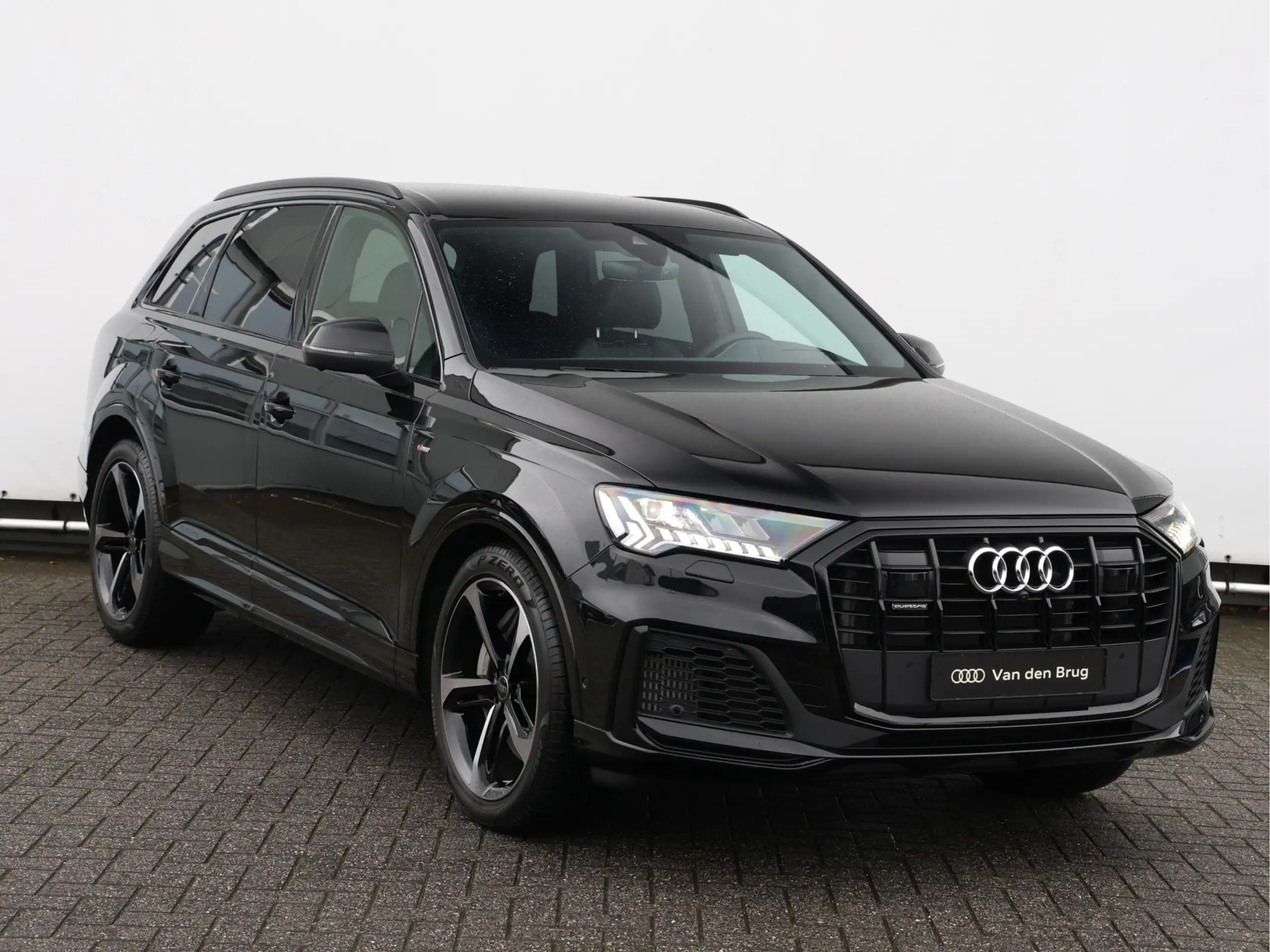 Audi - Q7