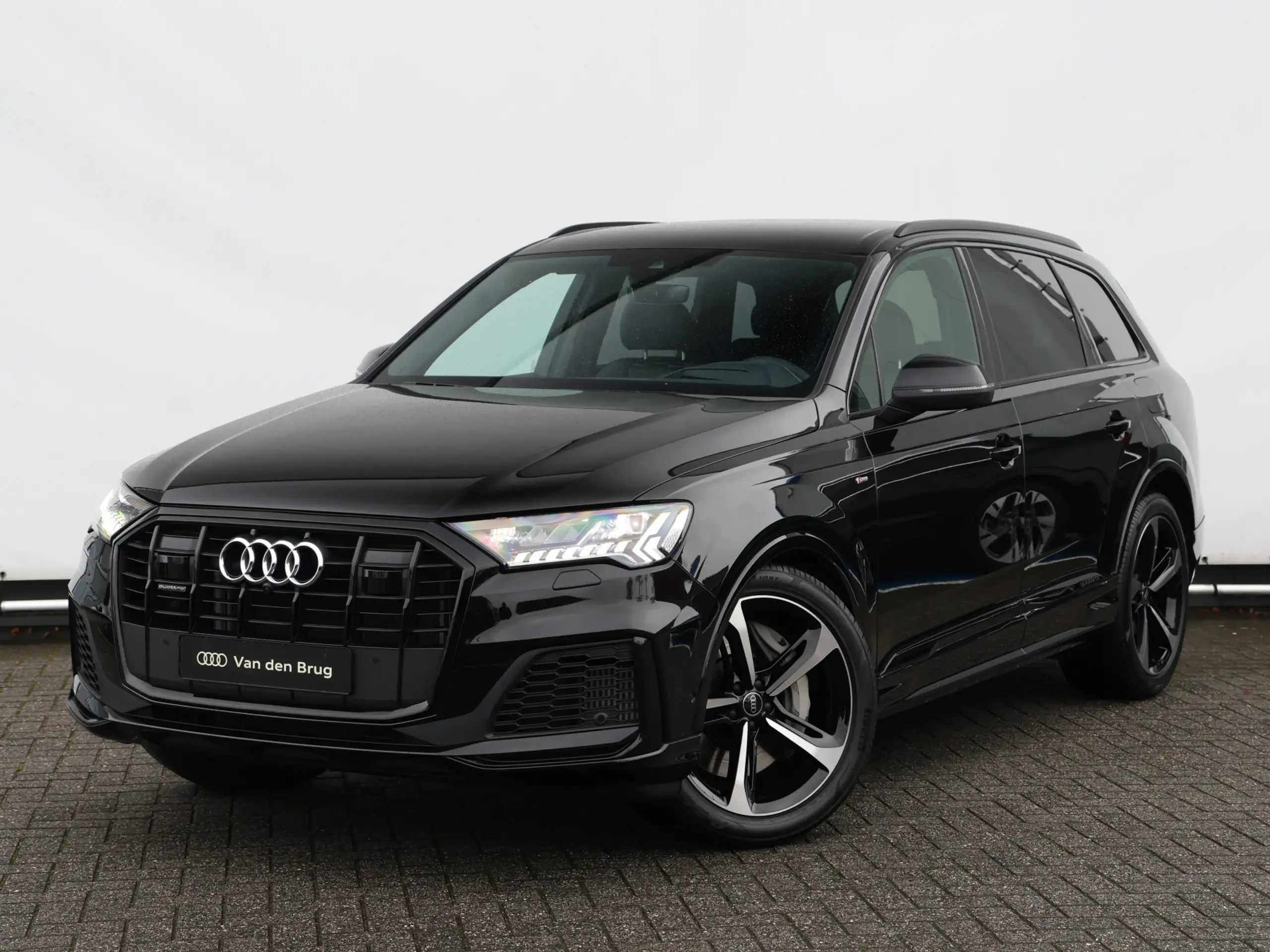 Audi - Q7