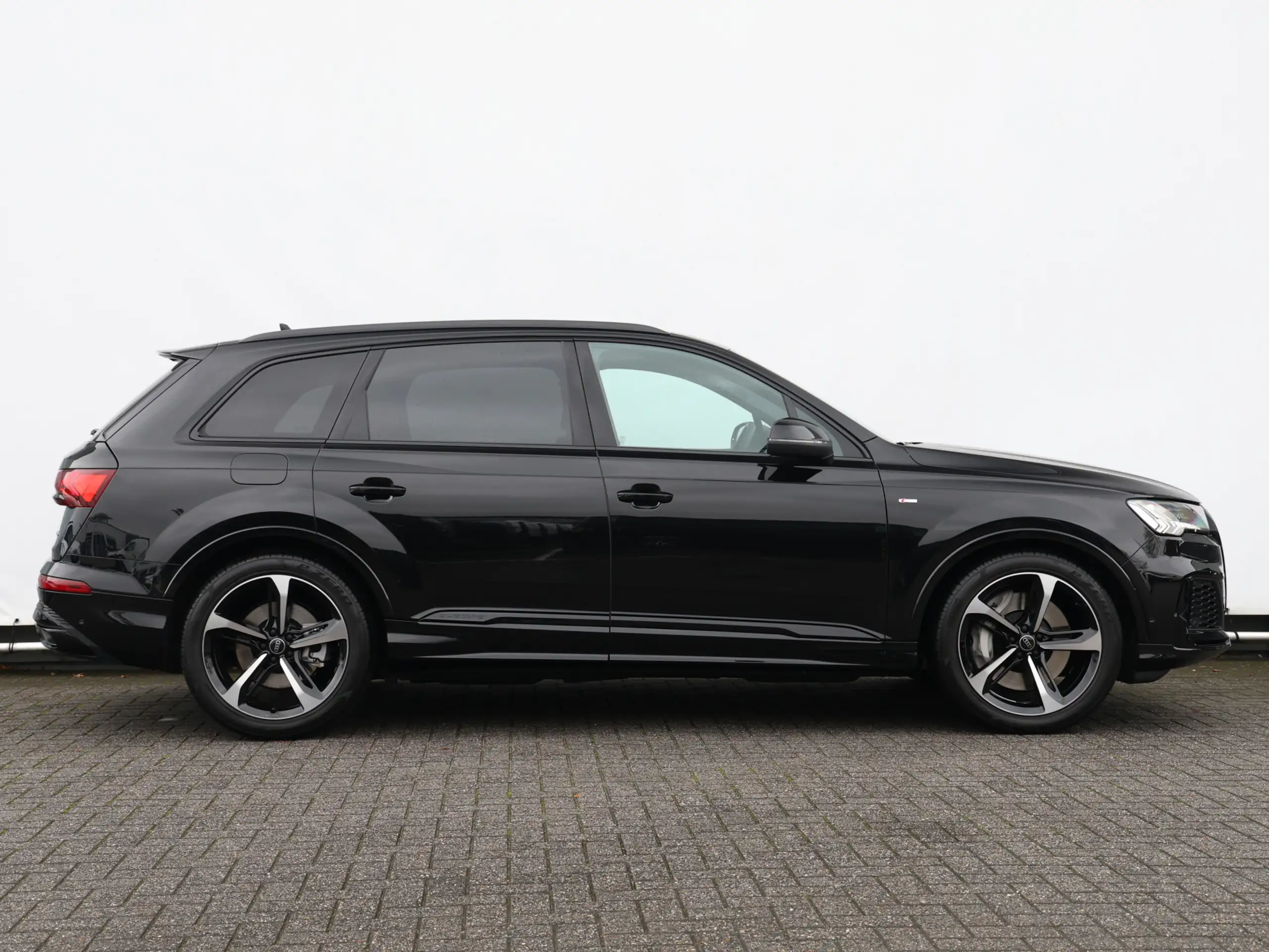 Audi - Q7