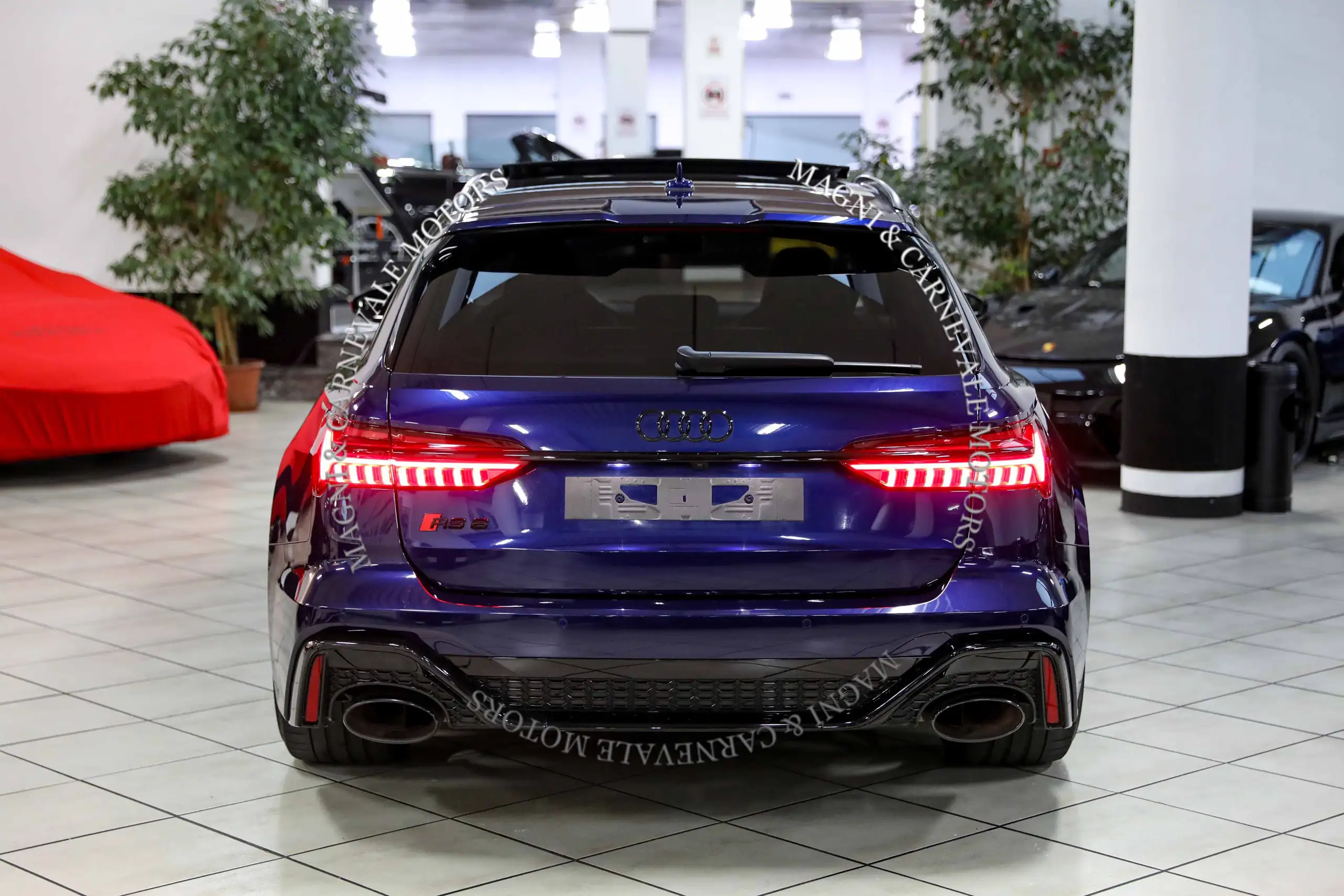 Audi - RS6