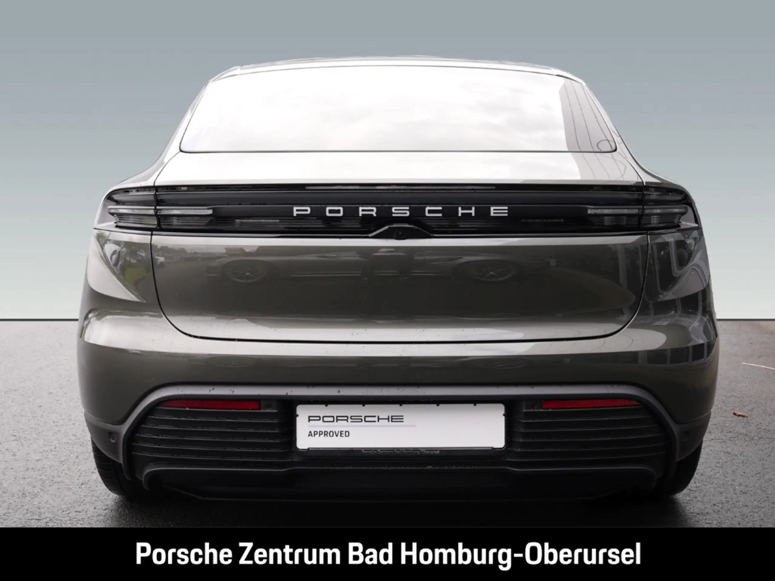 Porsche - Macan