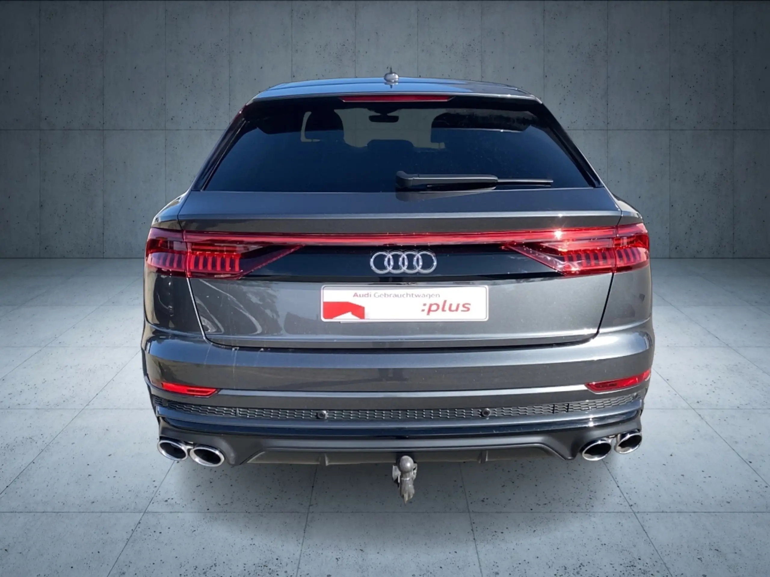 Audi - SQ8