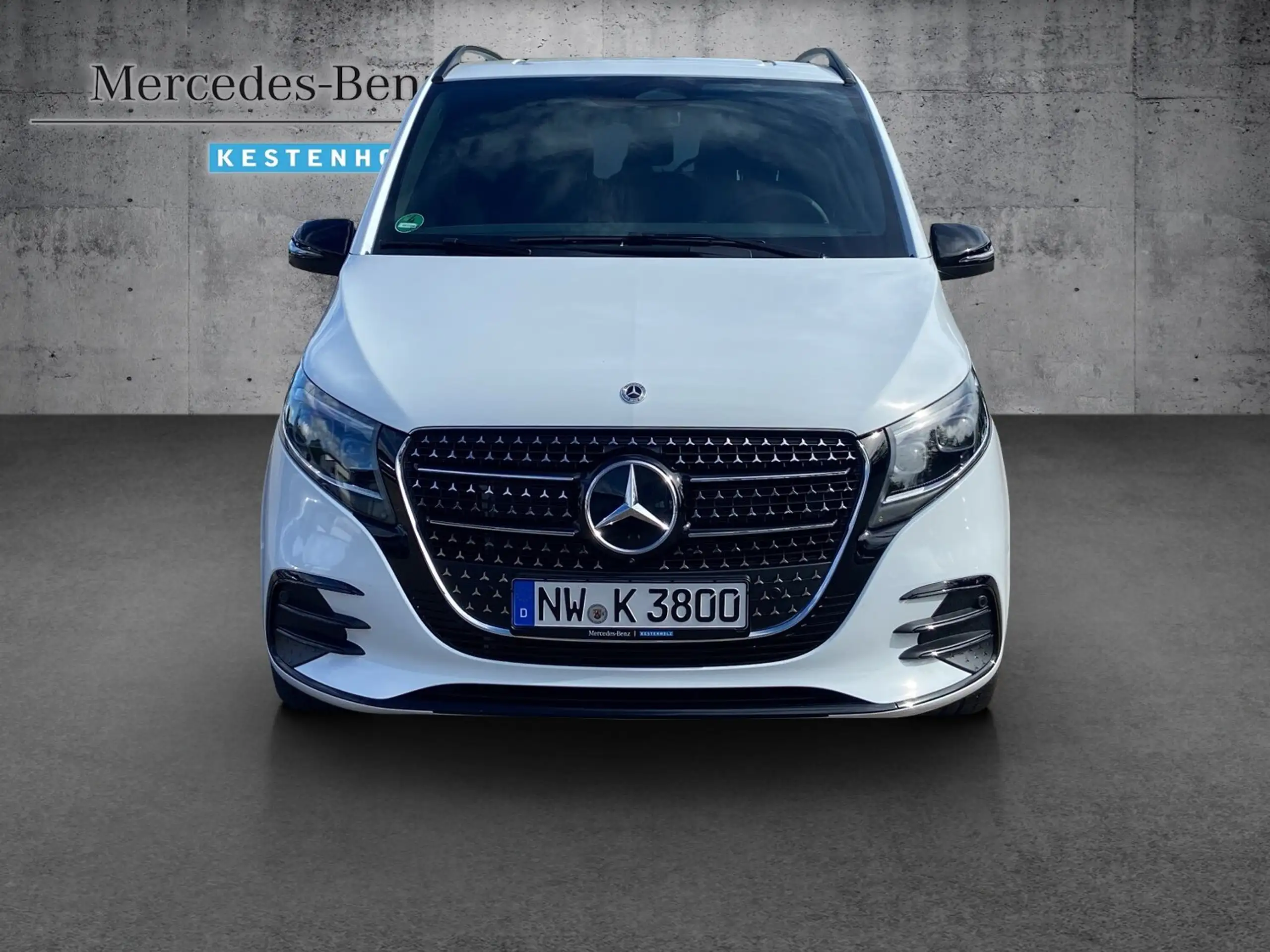 Mercedes-Benz - V 300