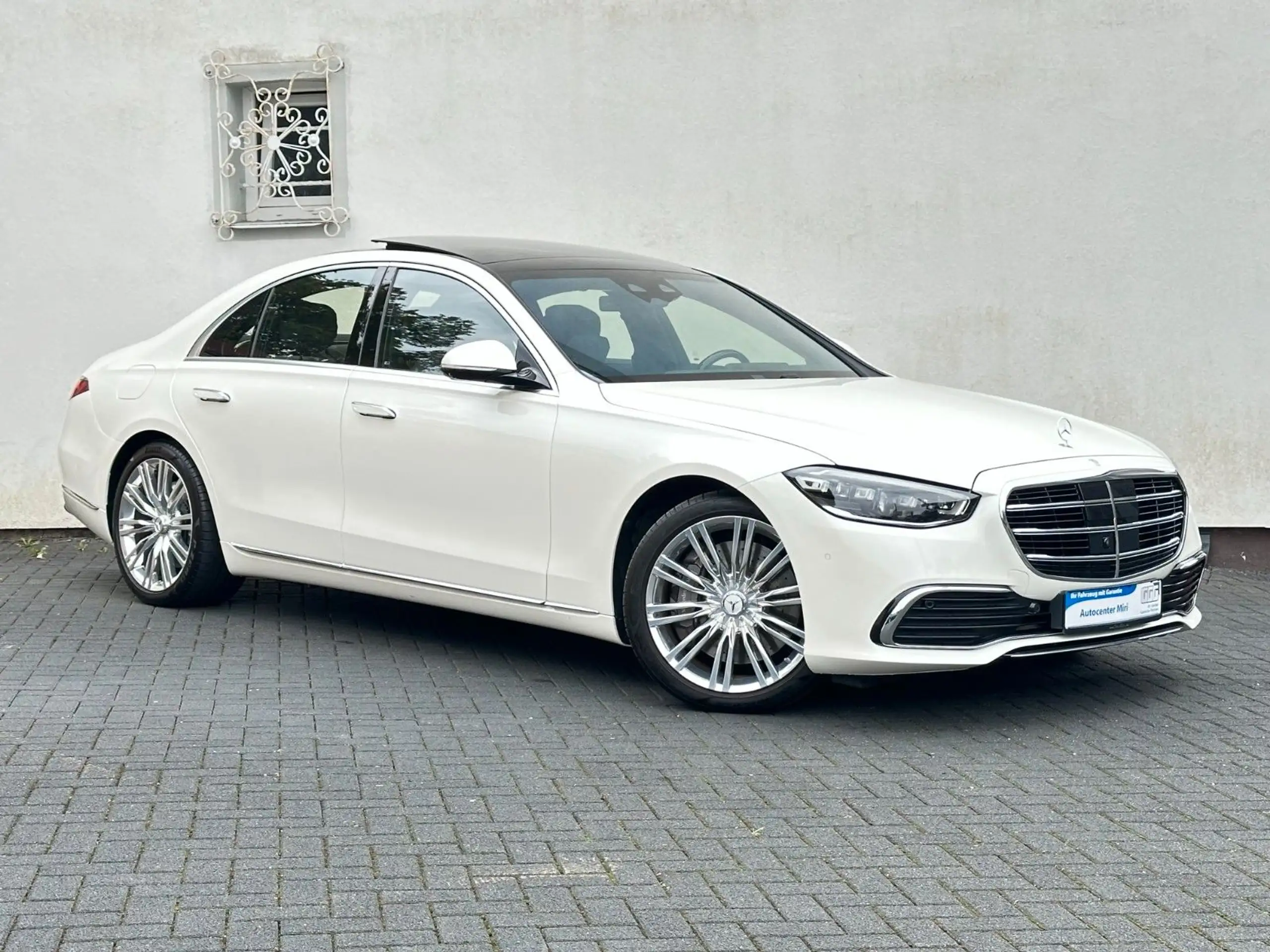 Mercedes-Benz - S 580