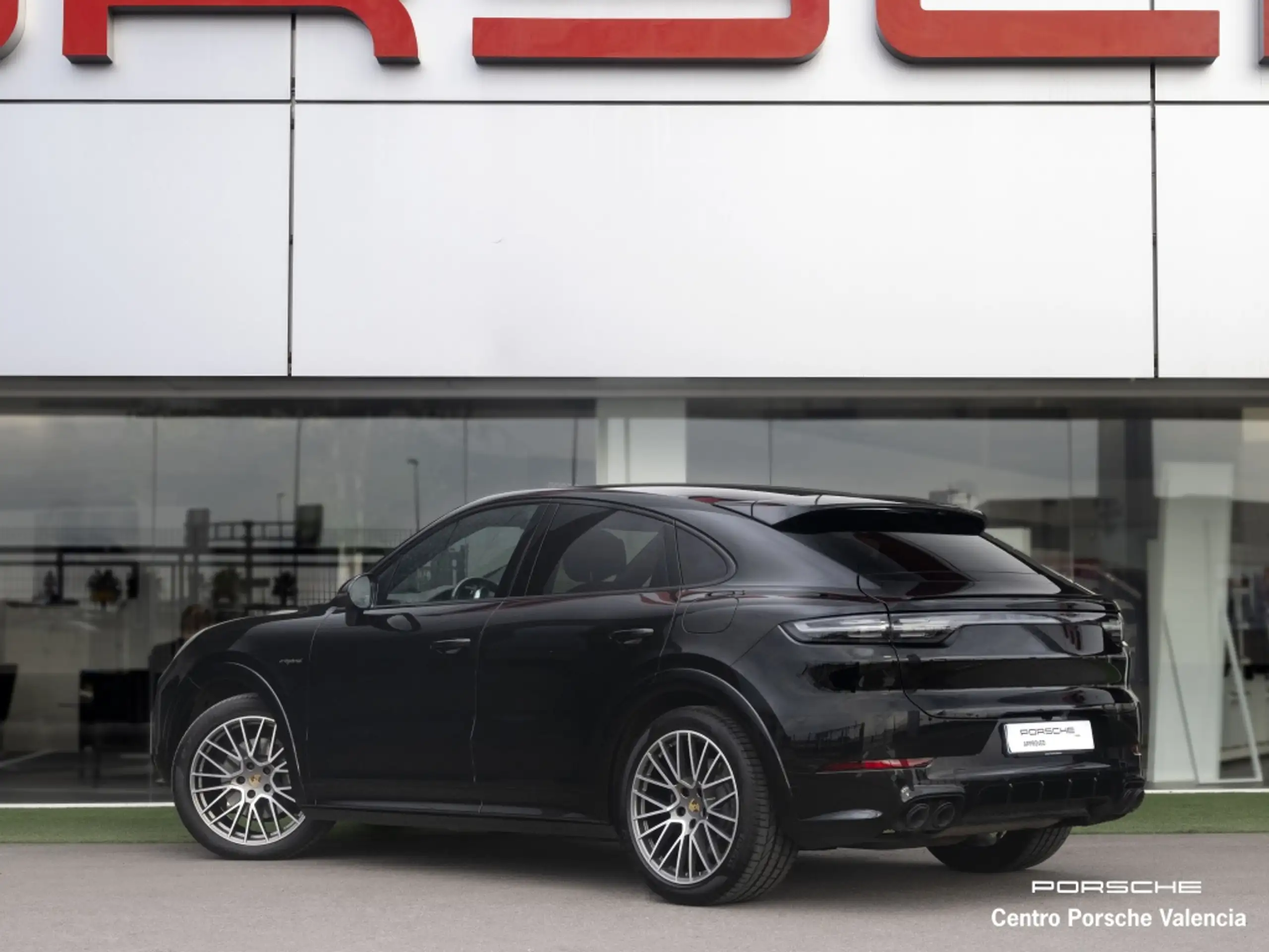 Porsche - Cayenne