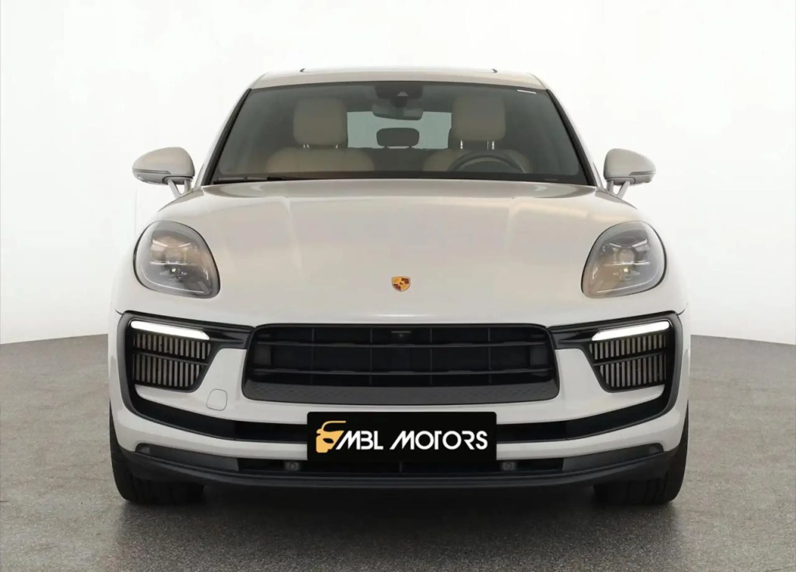 Porsche - Macan