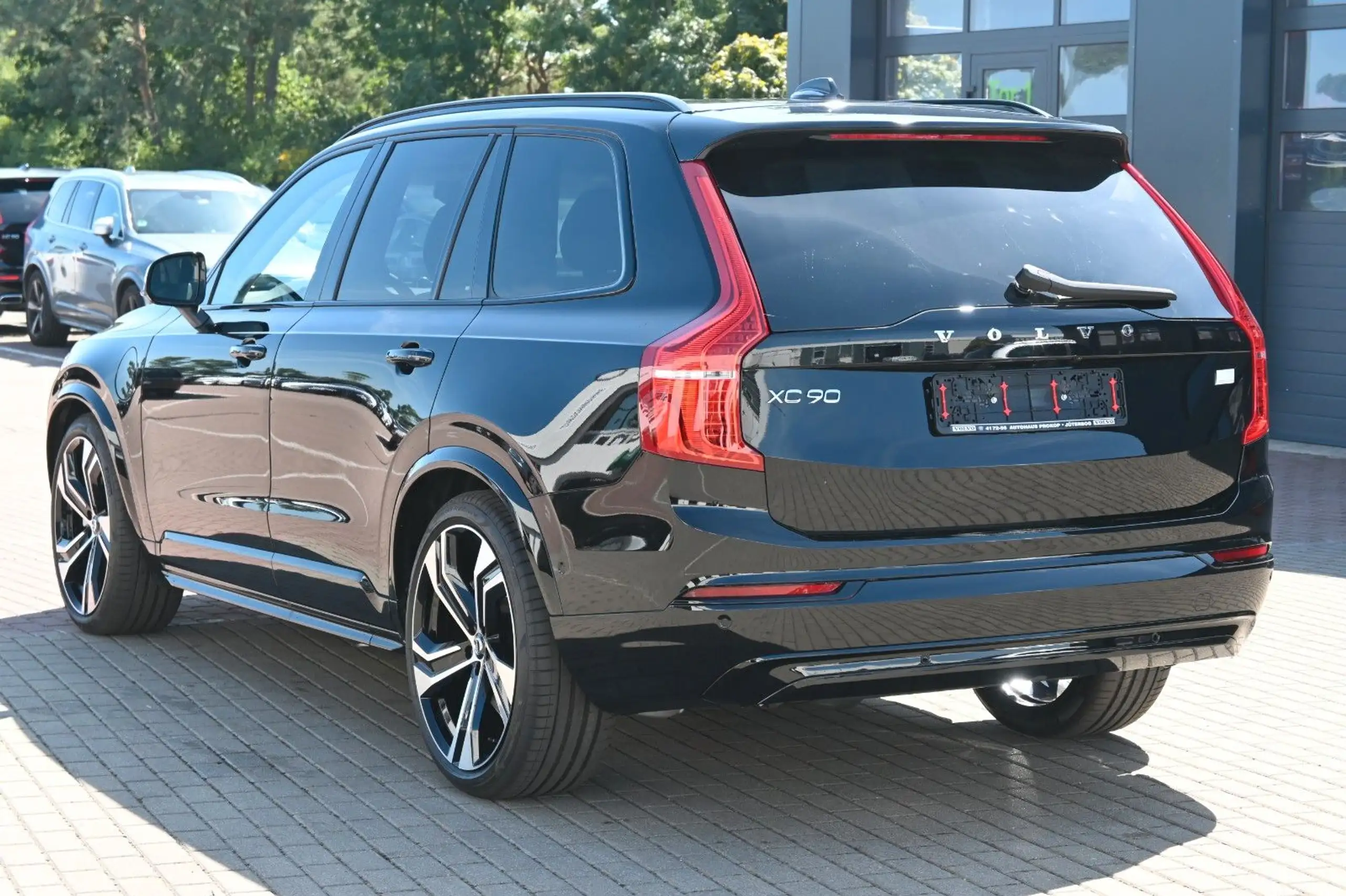 Volvo - XC90