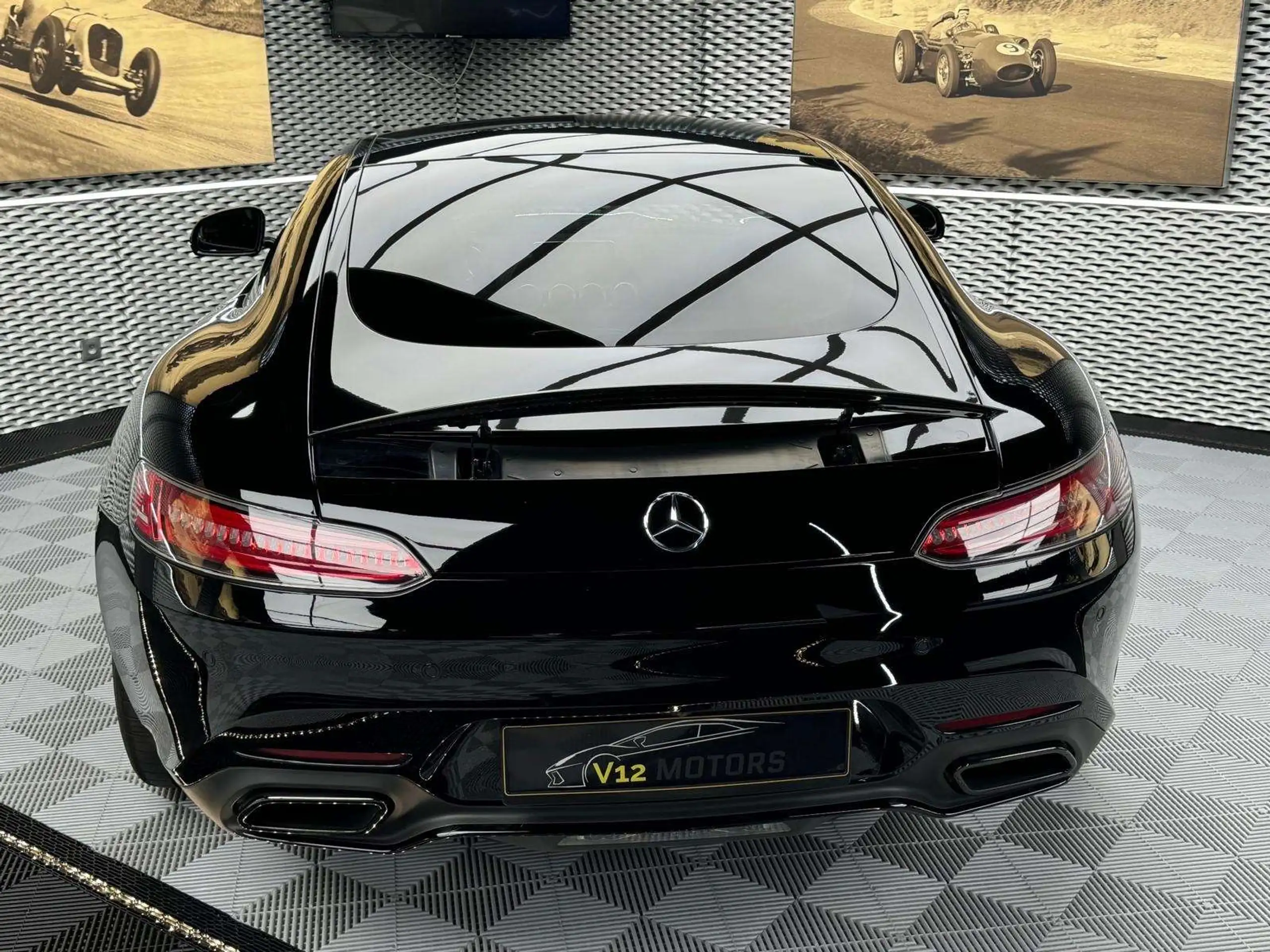 Mercedes-Benz - AMG GT