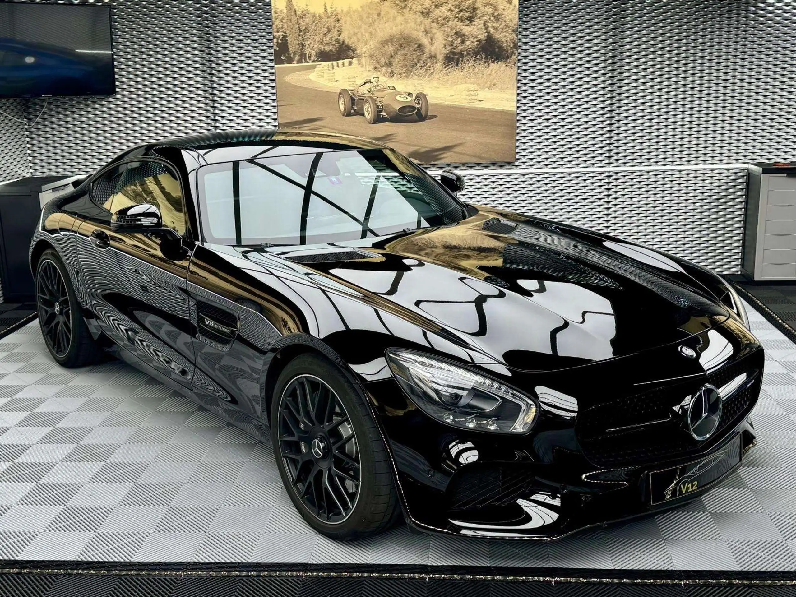 Mercedes-Benz - AMG GT