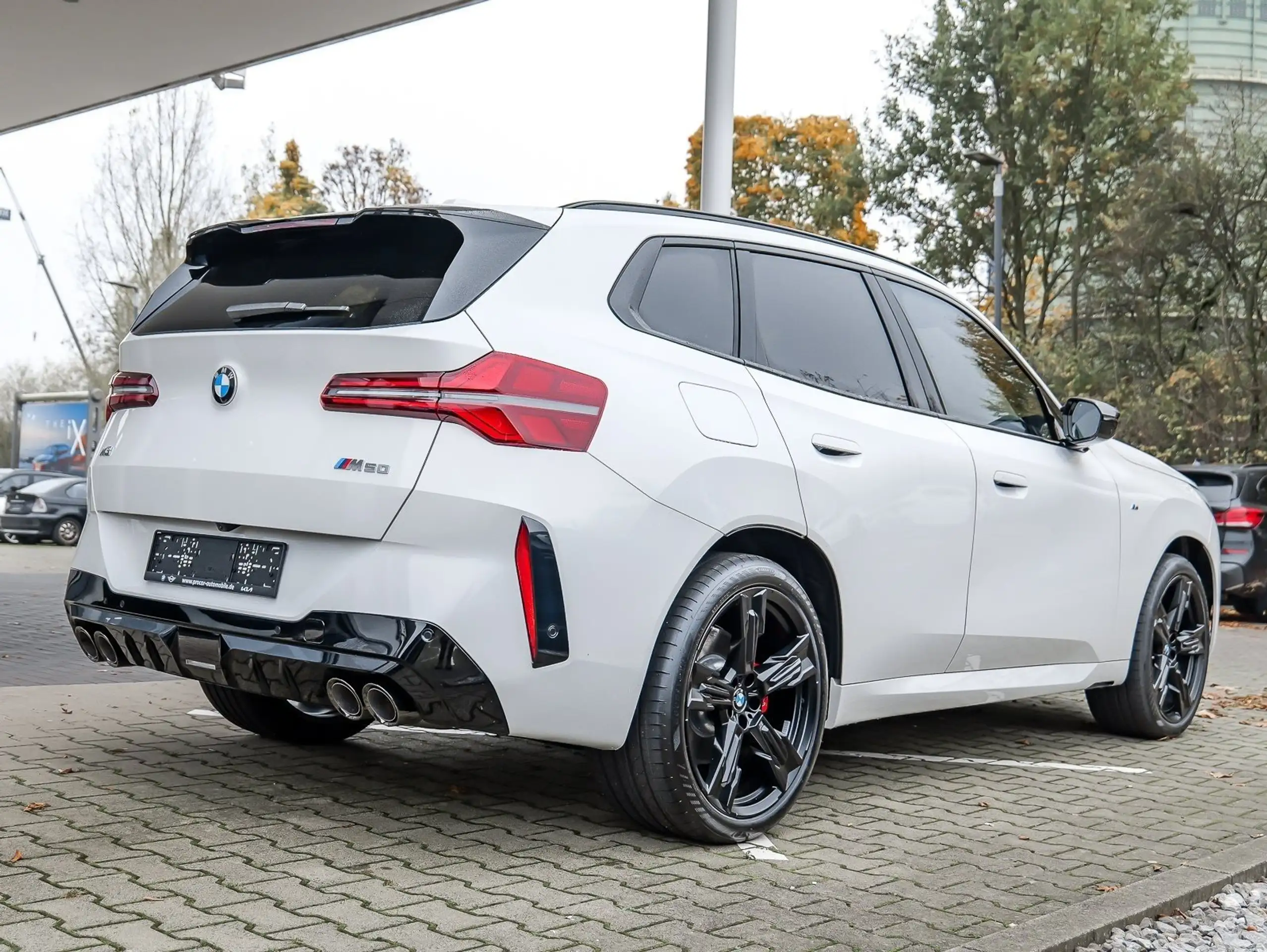 BMW - X3