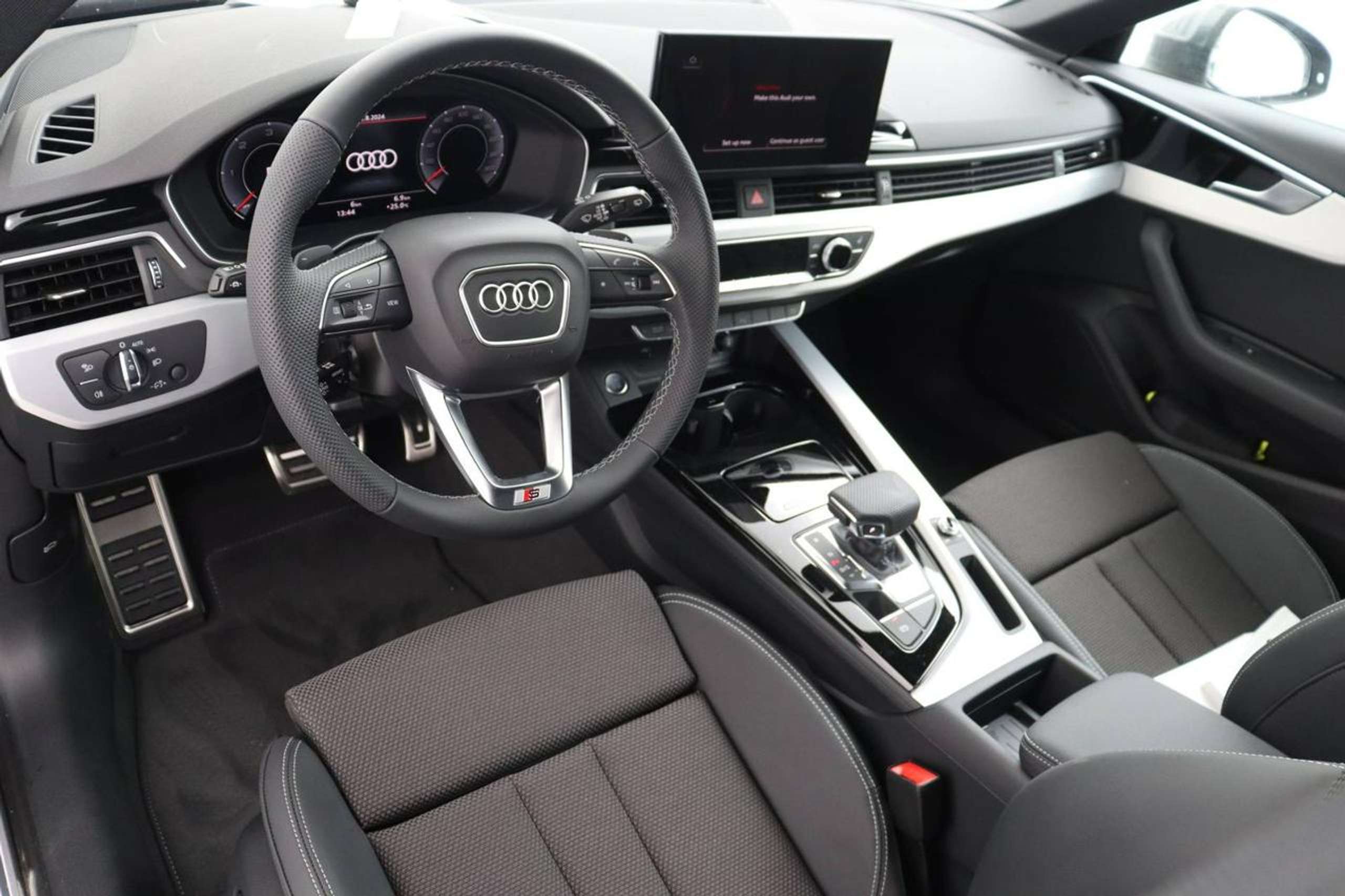 Audi - A4