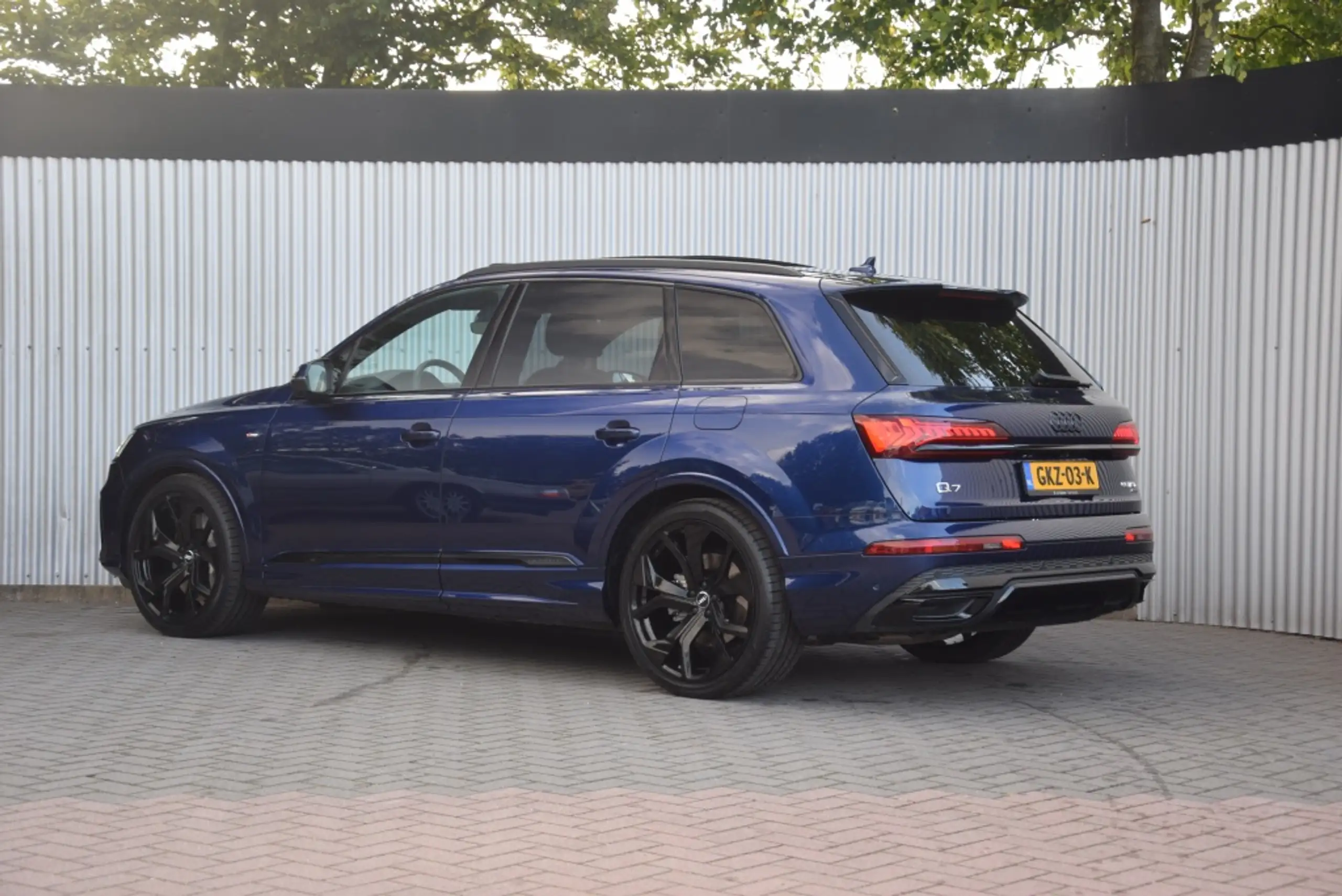 Audi - Q7