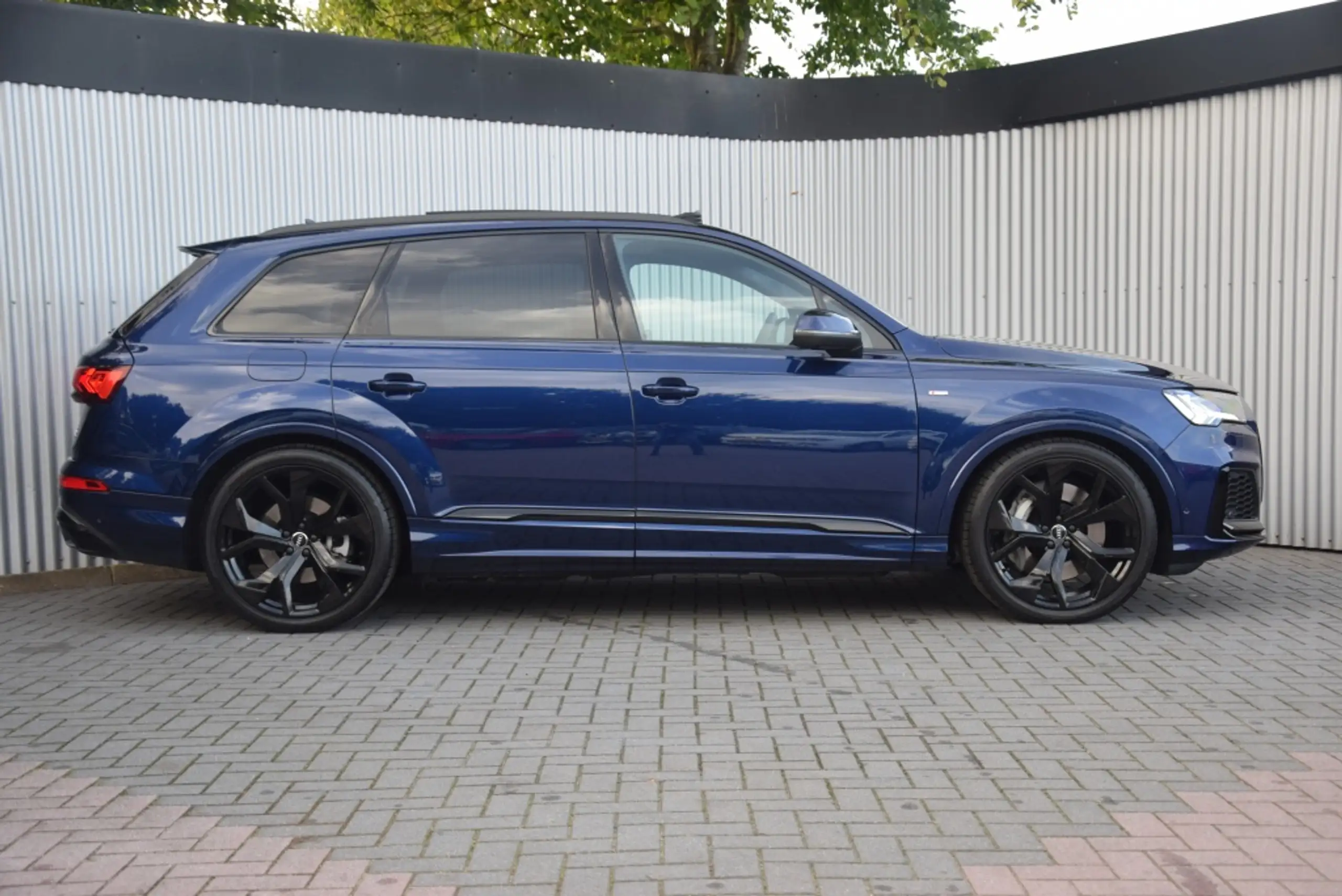 Audi - Q7