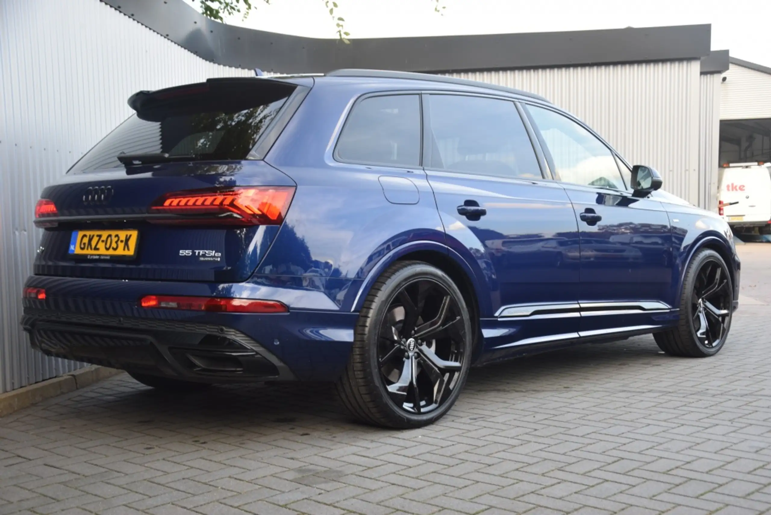 Audi - Q7