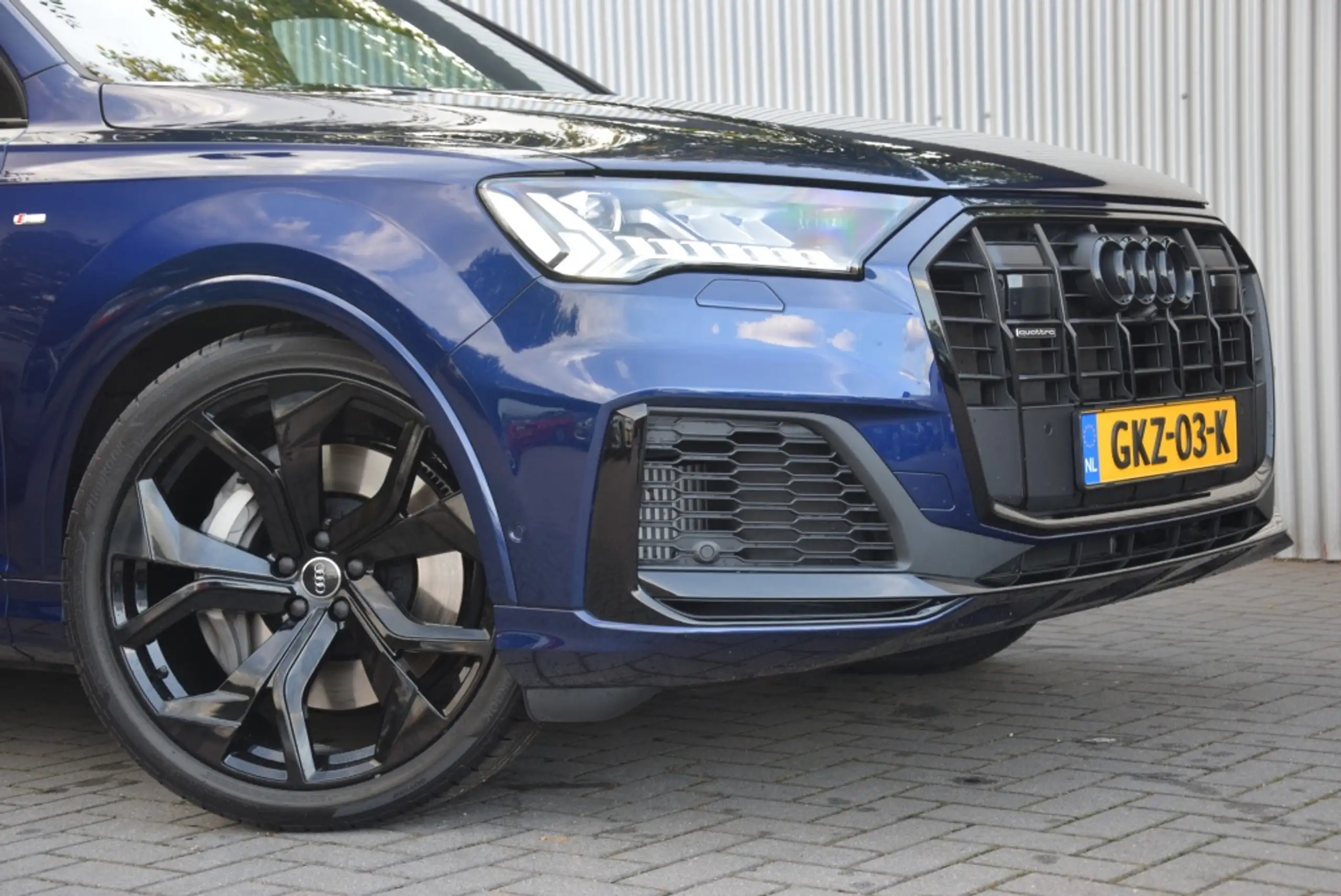 Audi - Q7