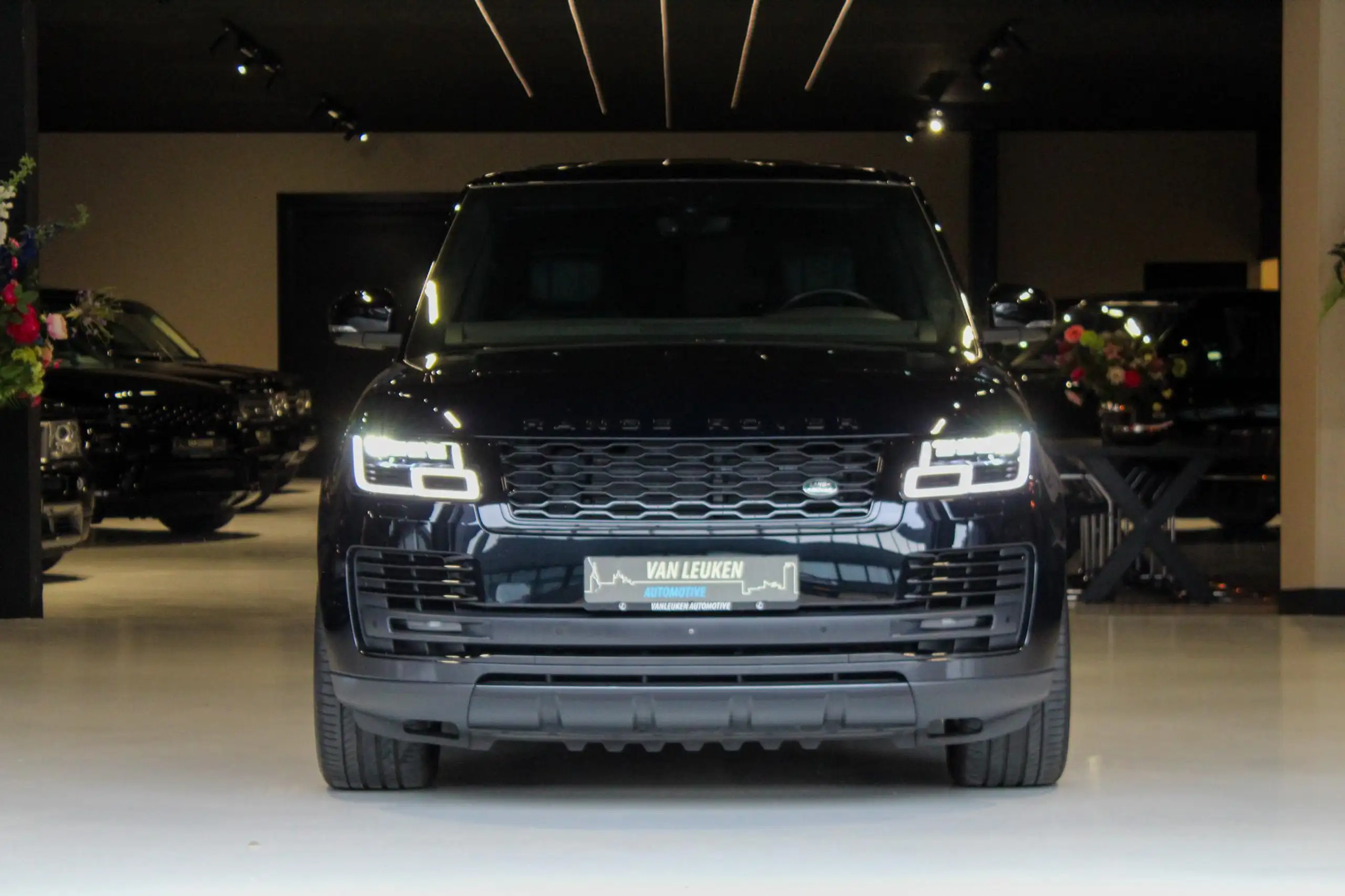 Land Rover - Range Rover