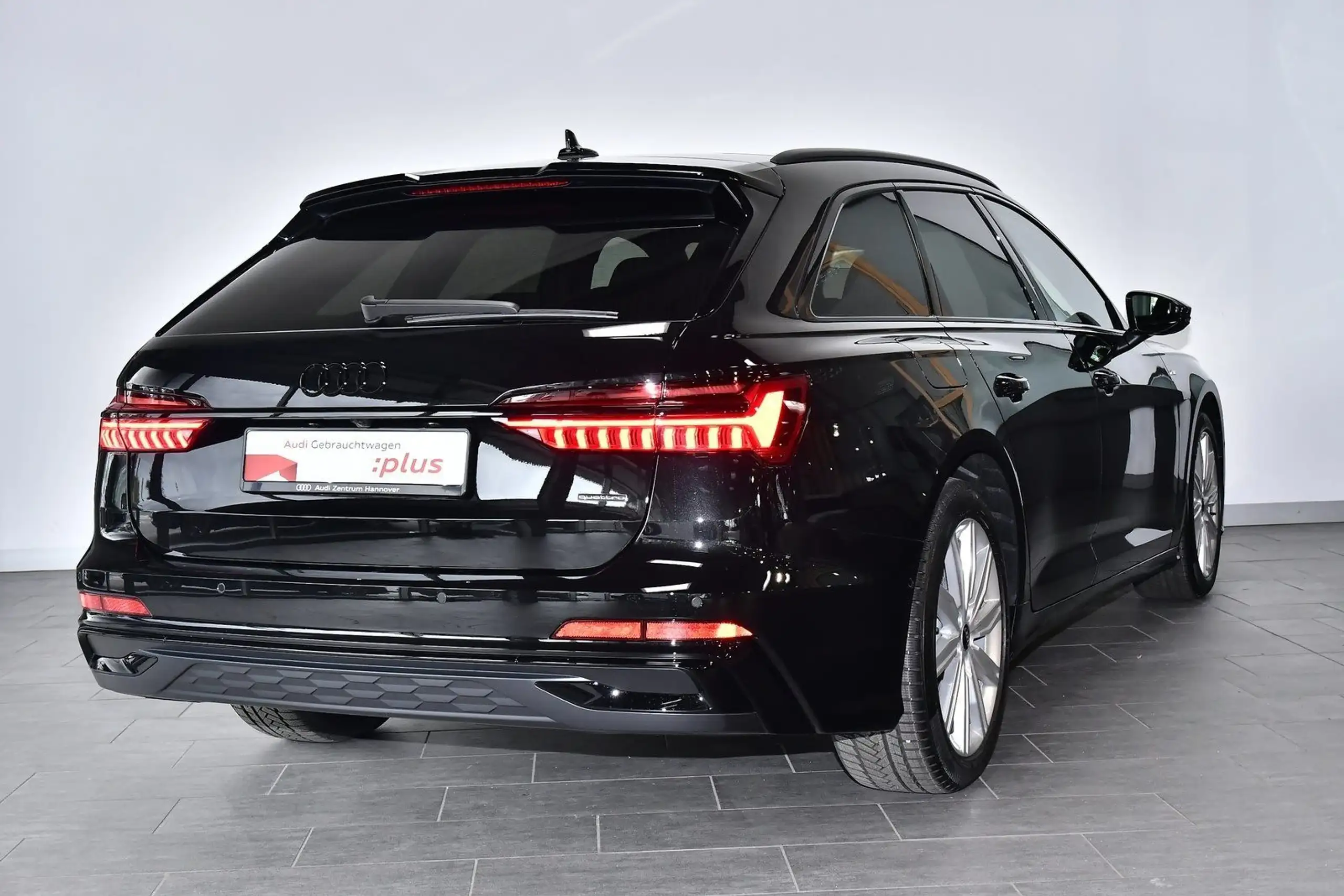 Audi - A6