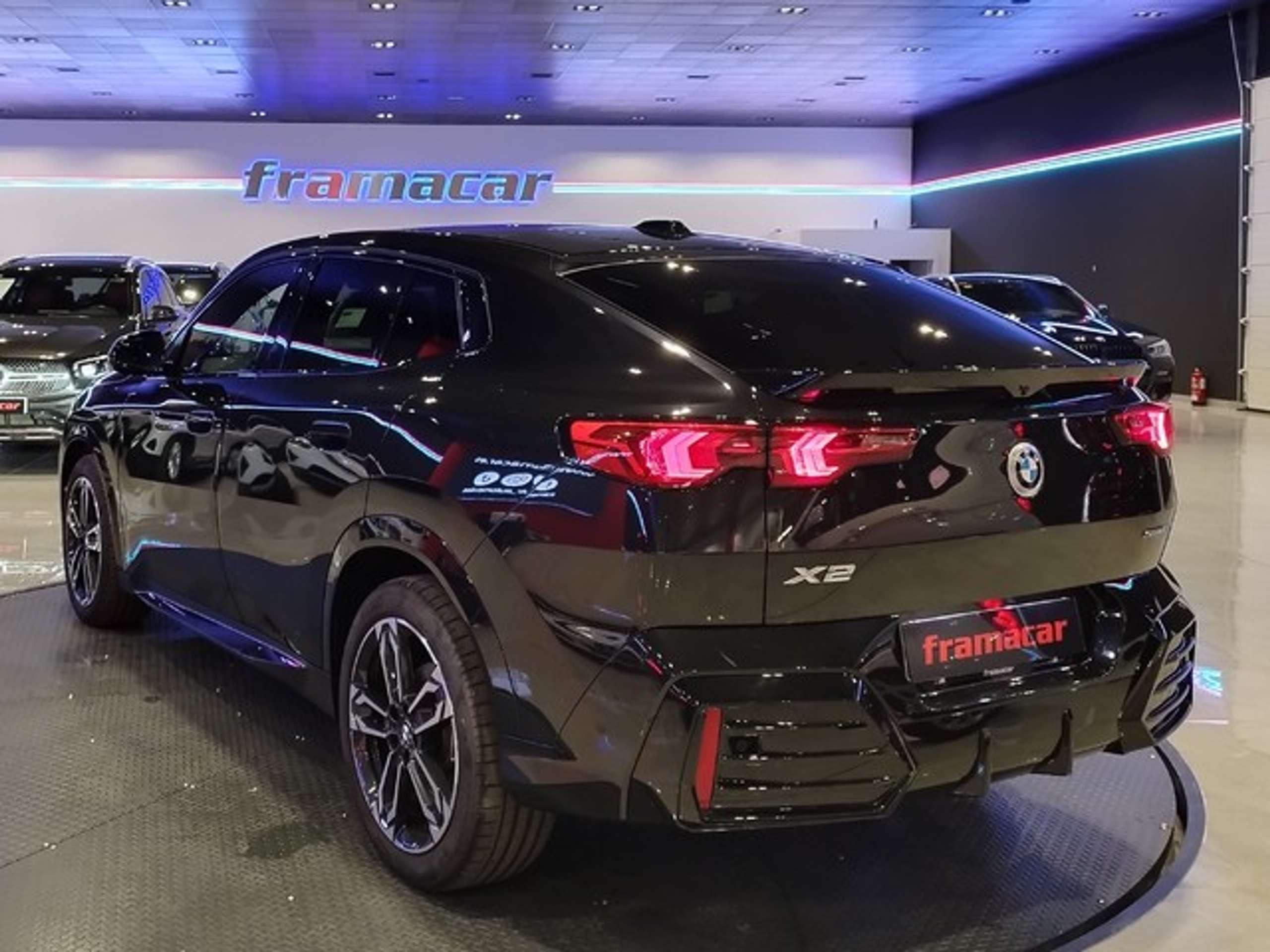 BMW - X2