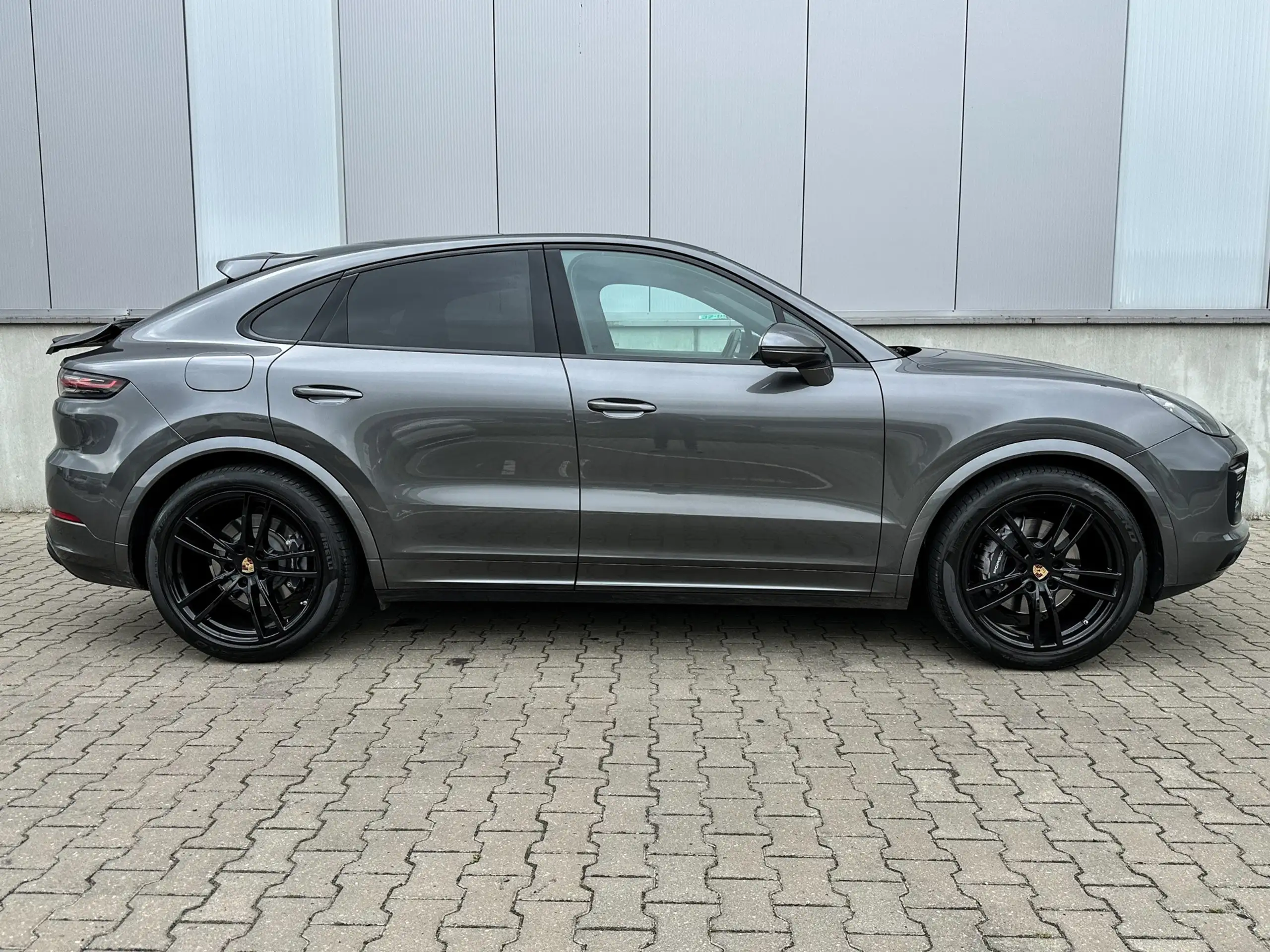 Porsche - Cayenne