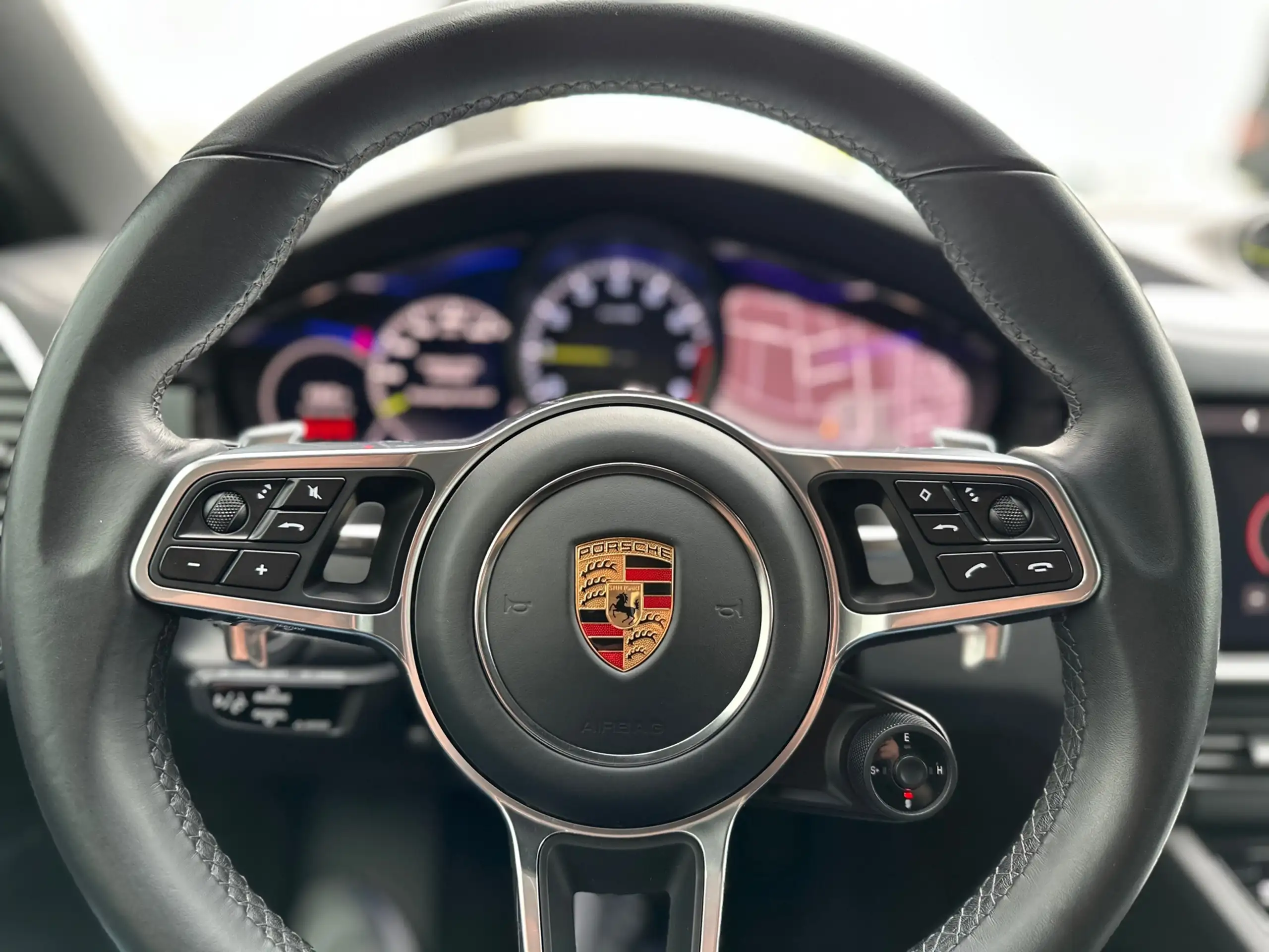 Porsche - Cayenne