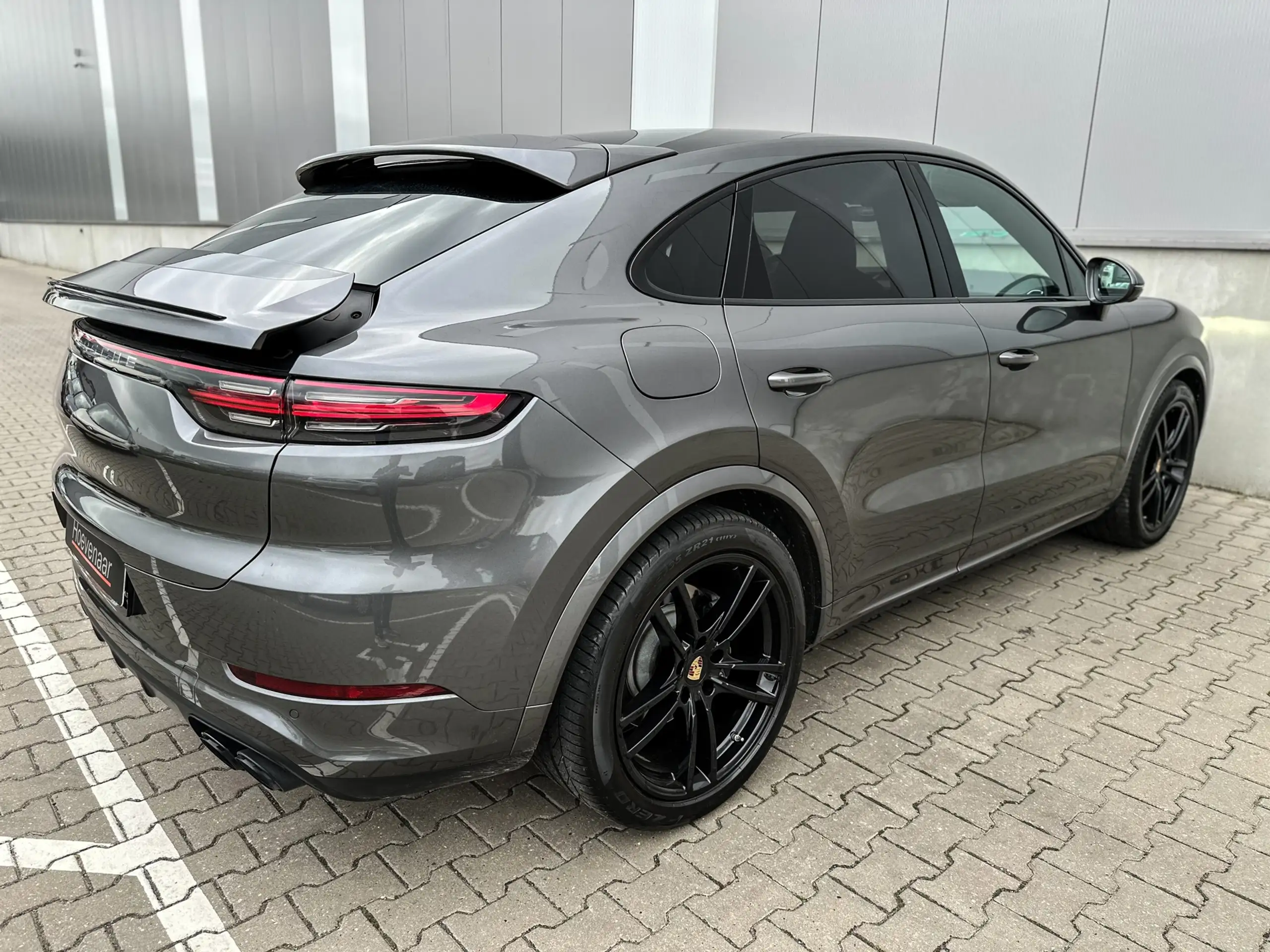 Porsche - Cayenne