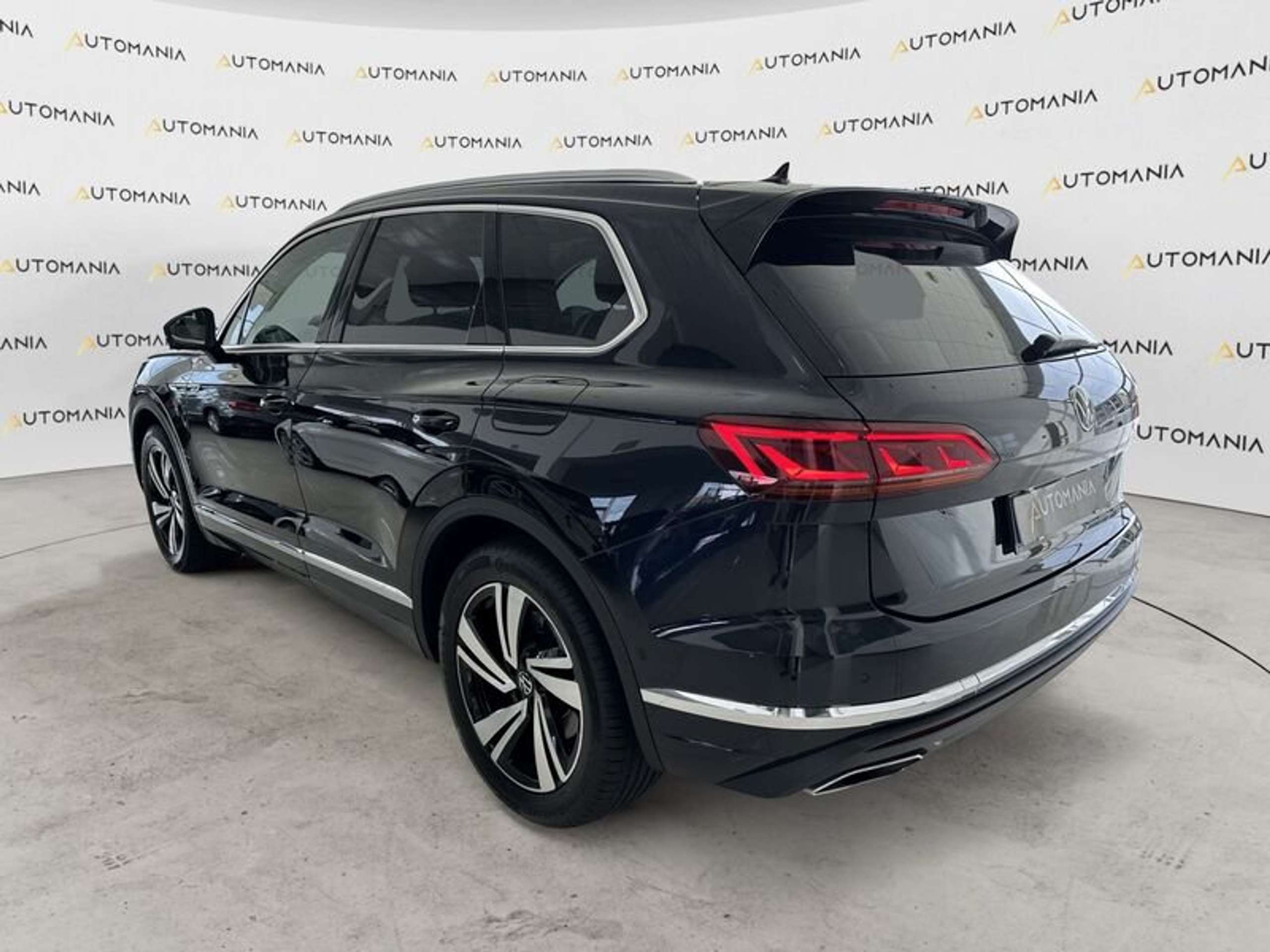 Volkswagen - Touareg