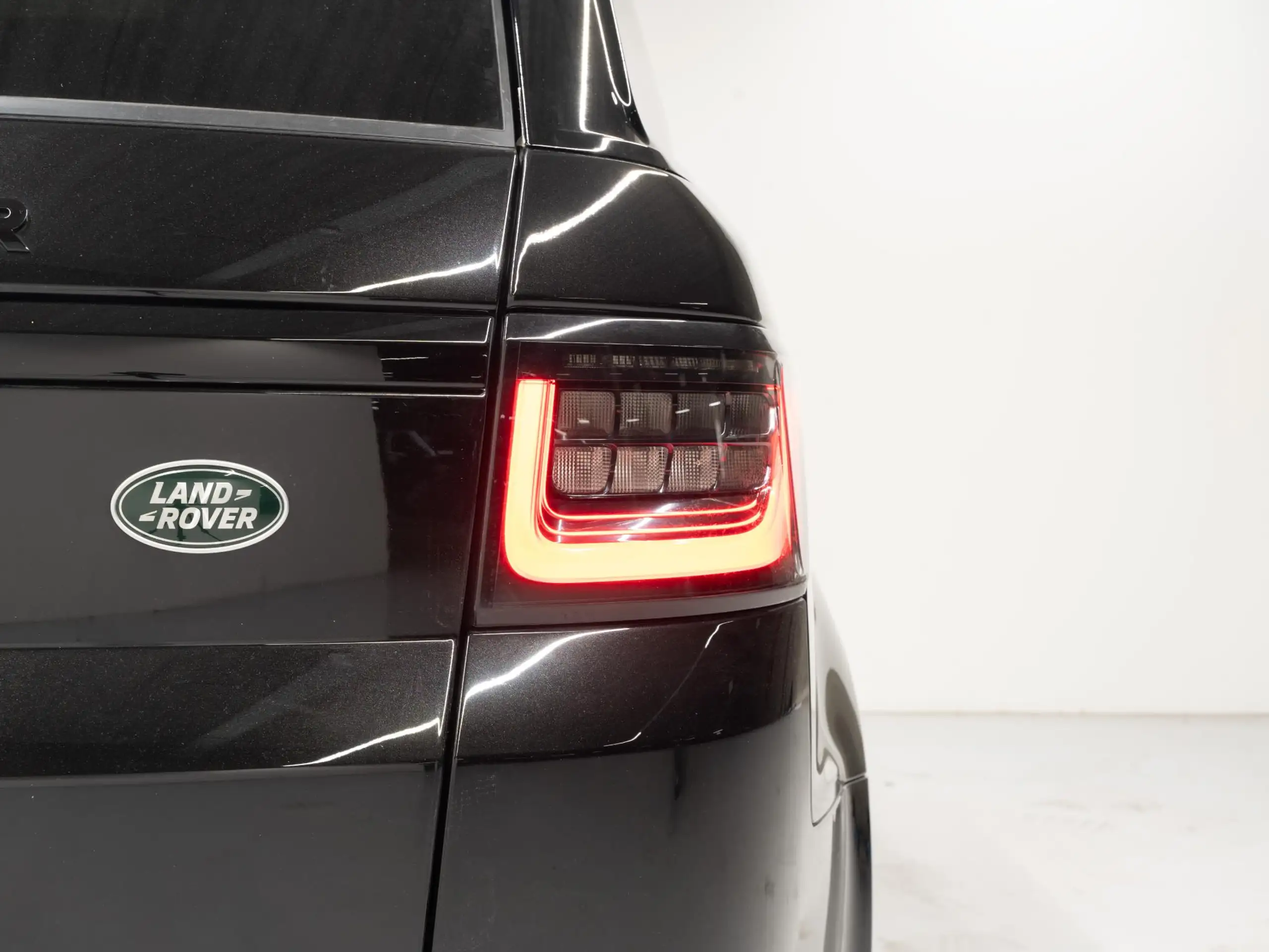 Land Rover - Range Rover Sport