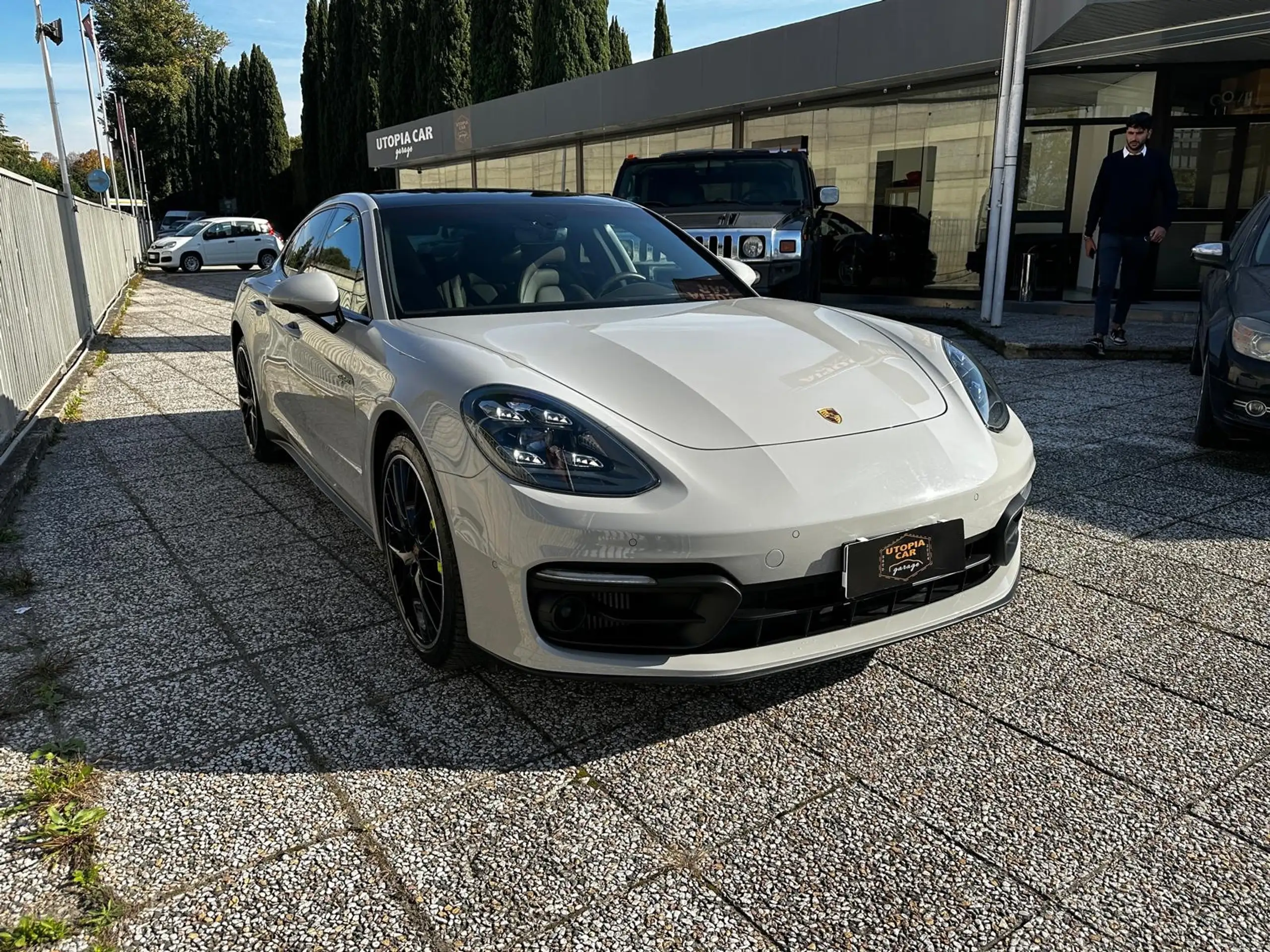 Porsche - Panamera