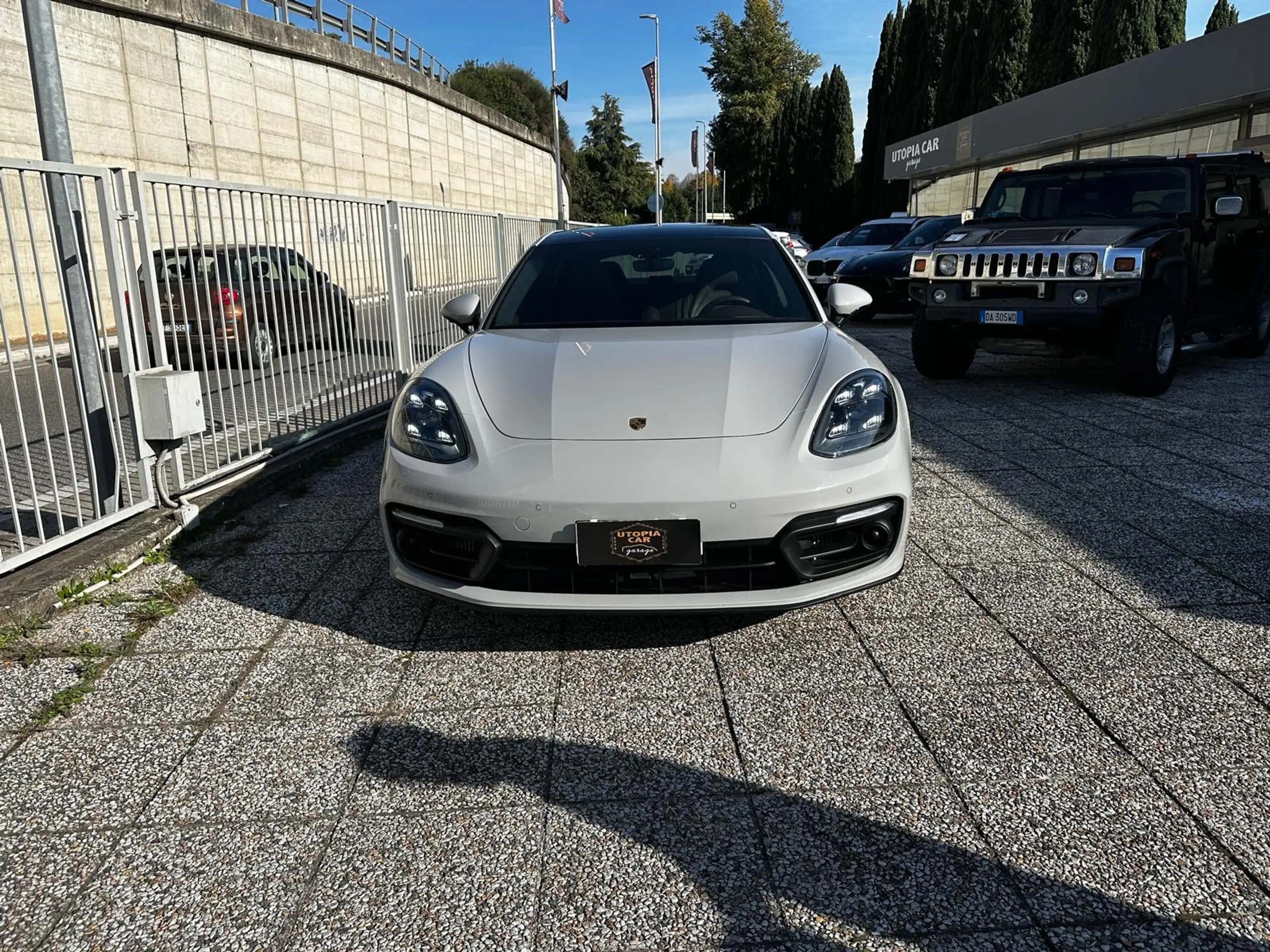 Porsche - Panamera