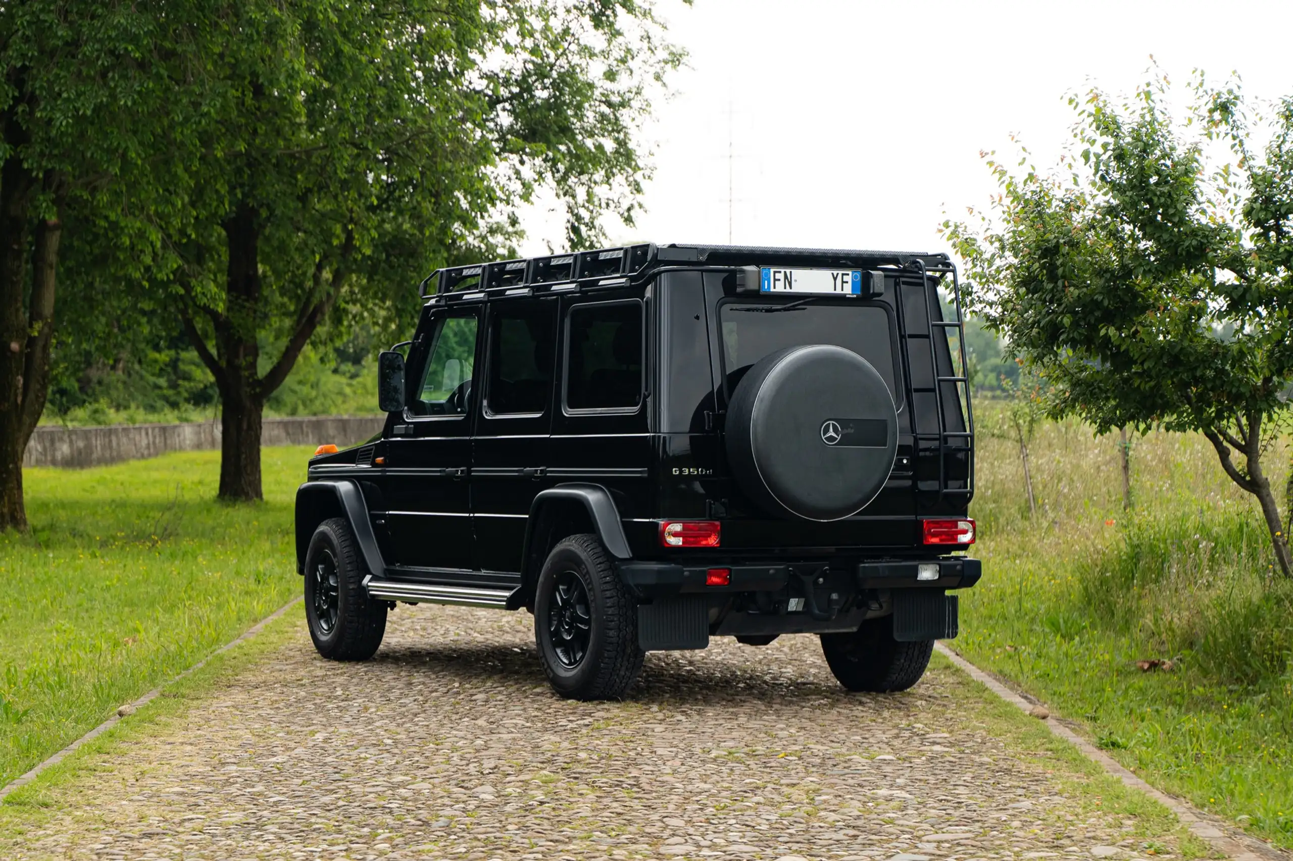 Mercedes-Benz - G 350