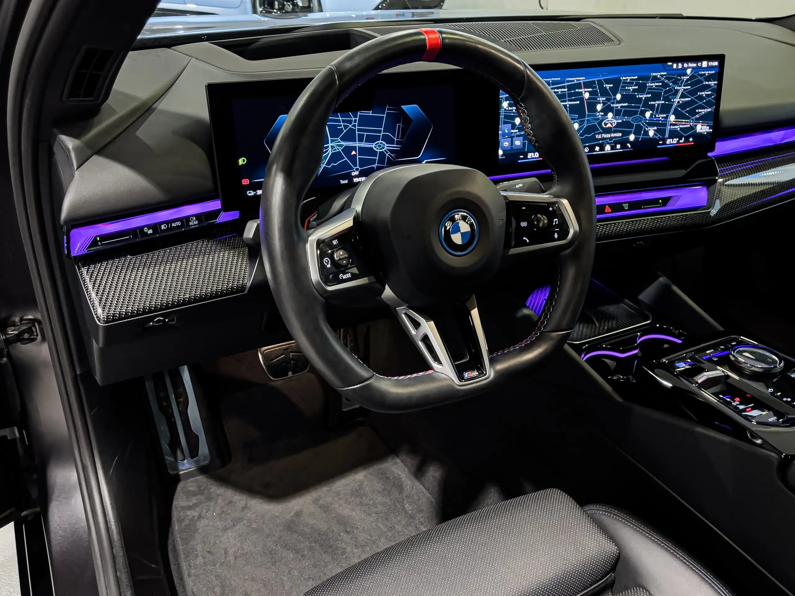 BMW - i5