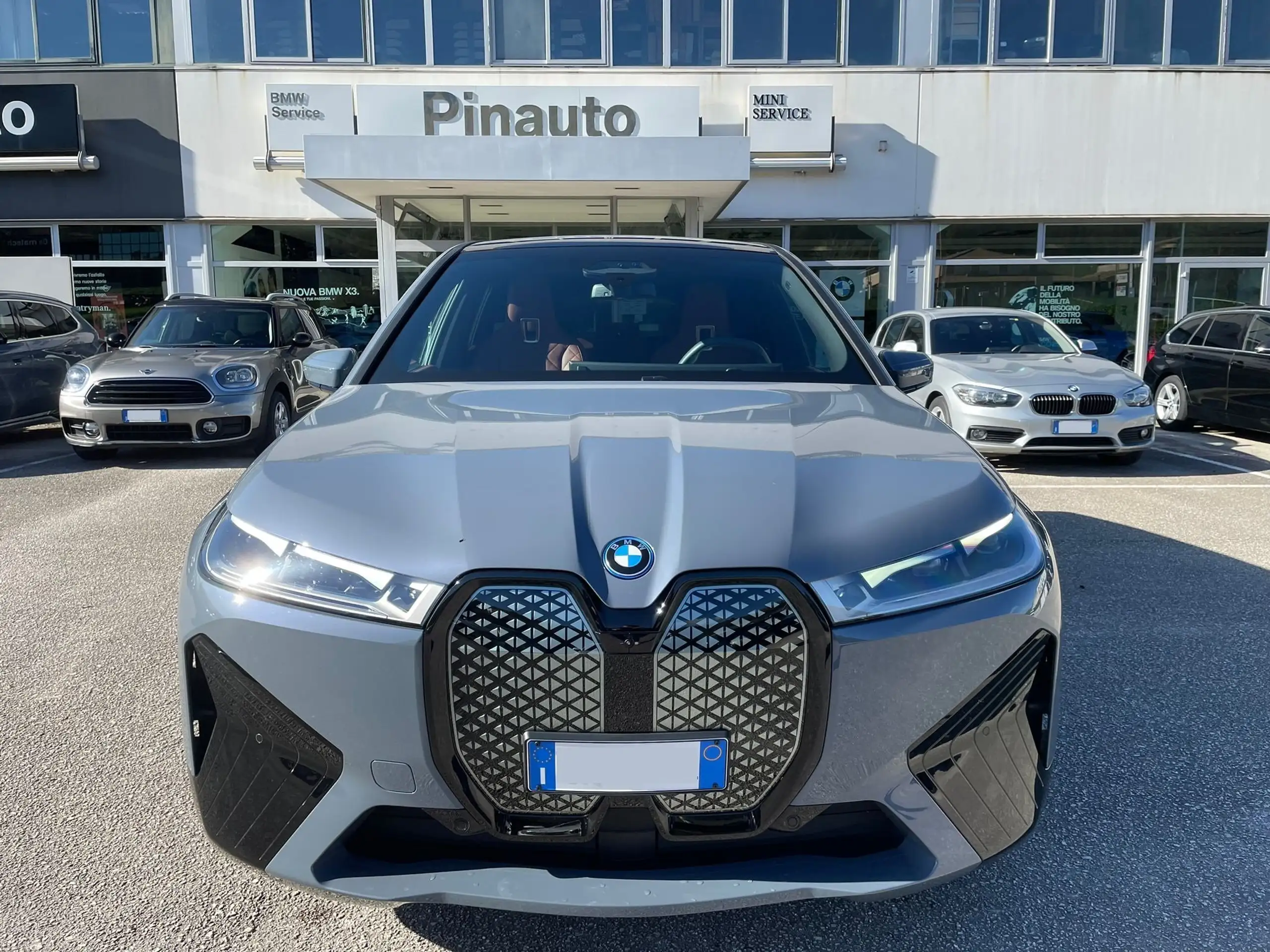 BMW iX 2023