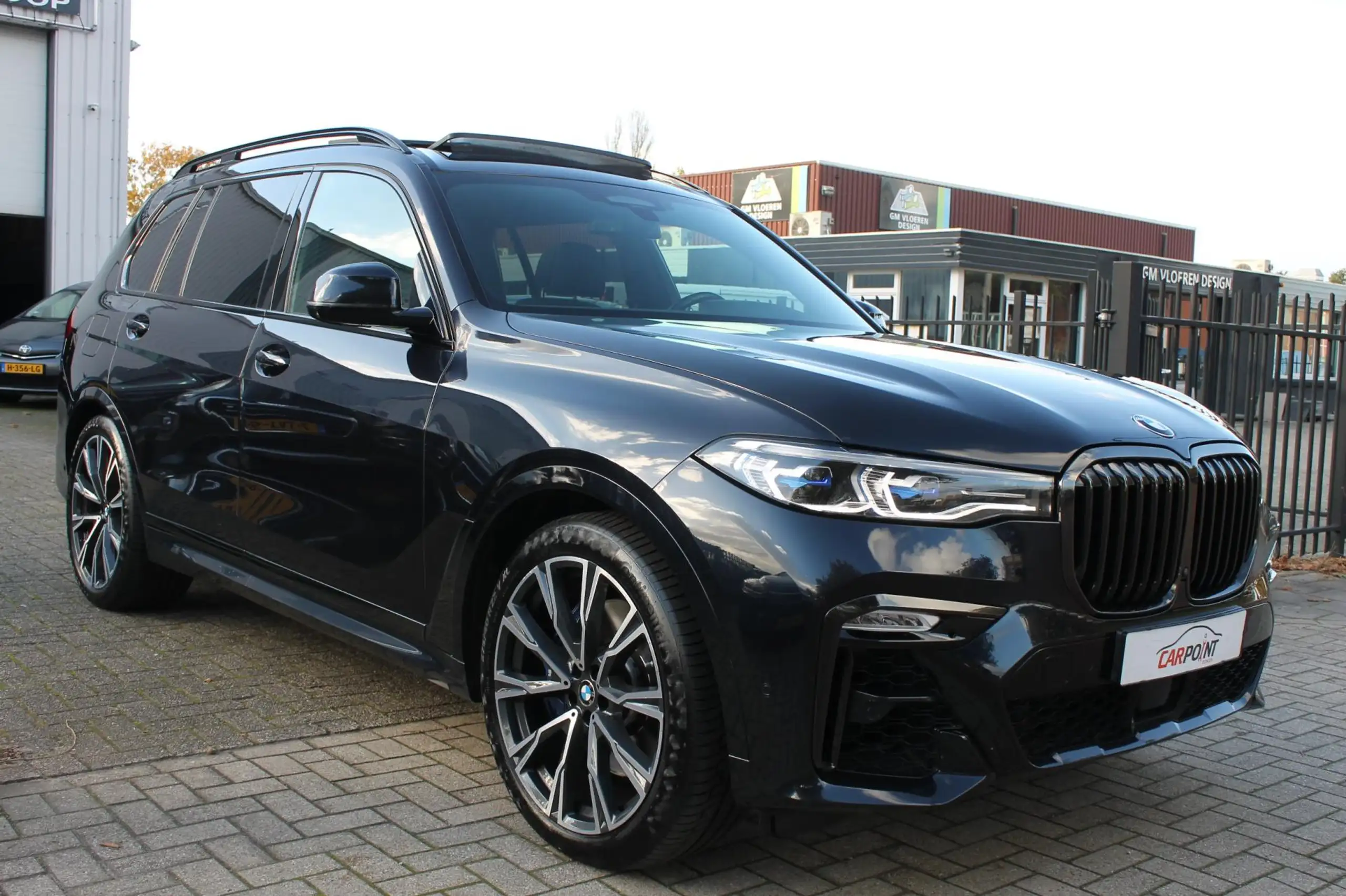 BMW - X7