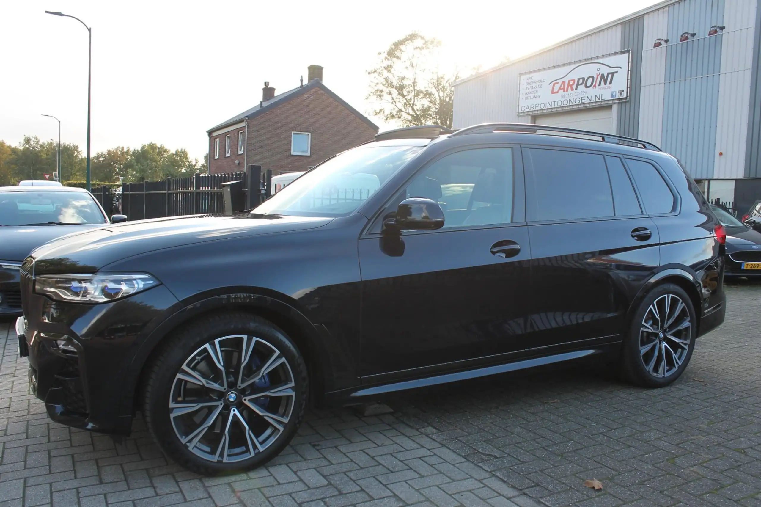 BMW - X7