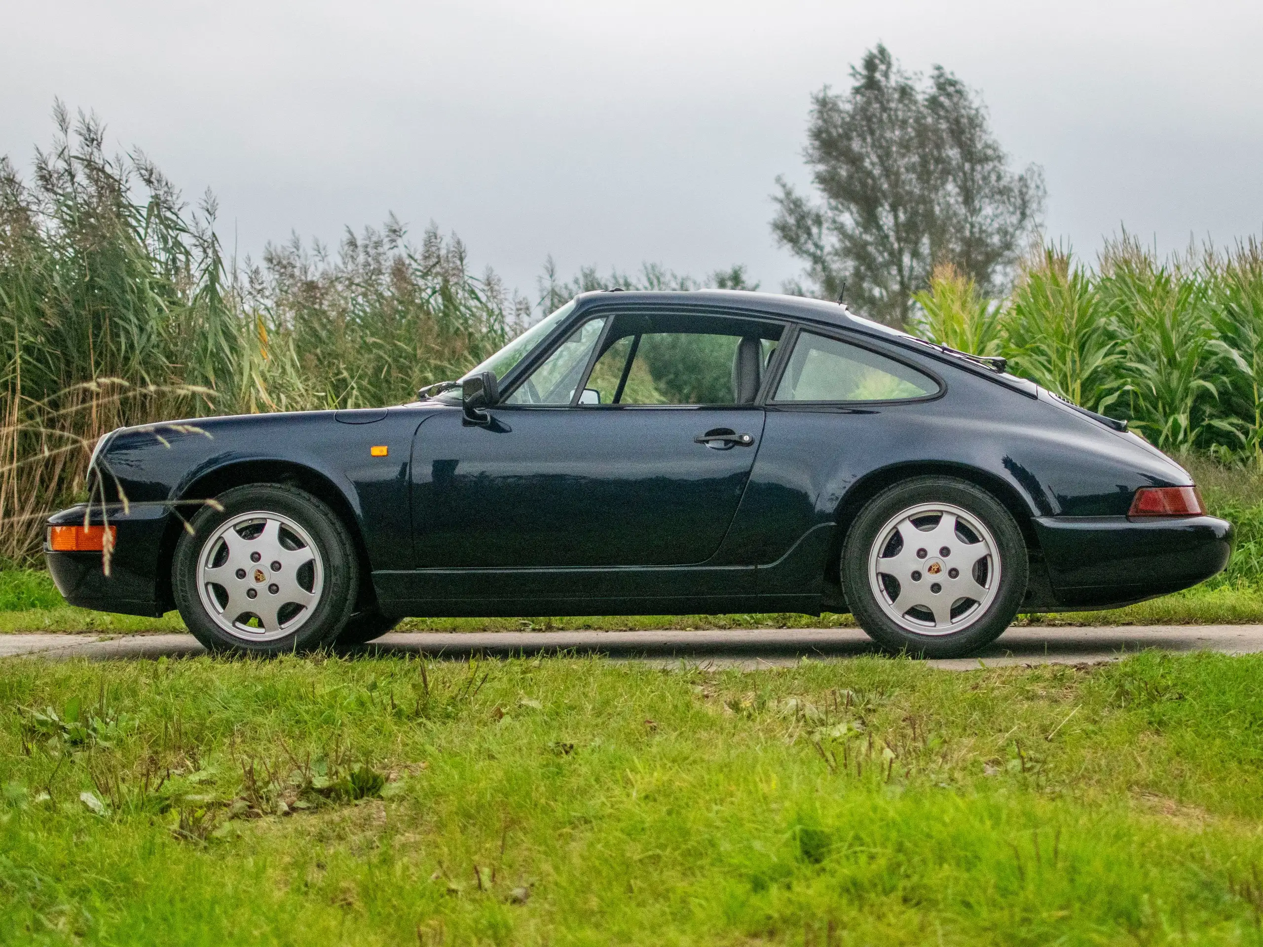 Porsche - 964