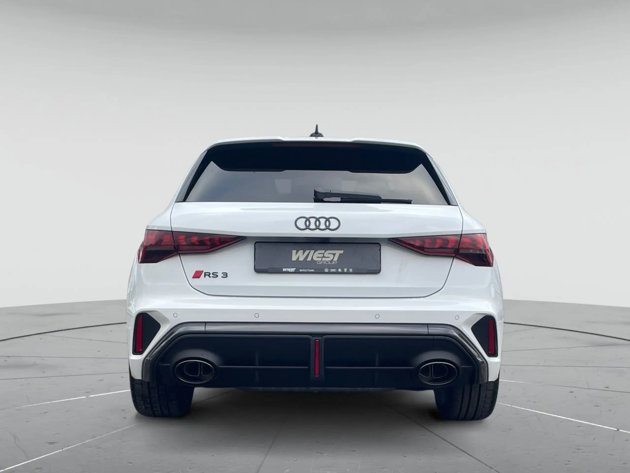 Audi - RS3