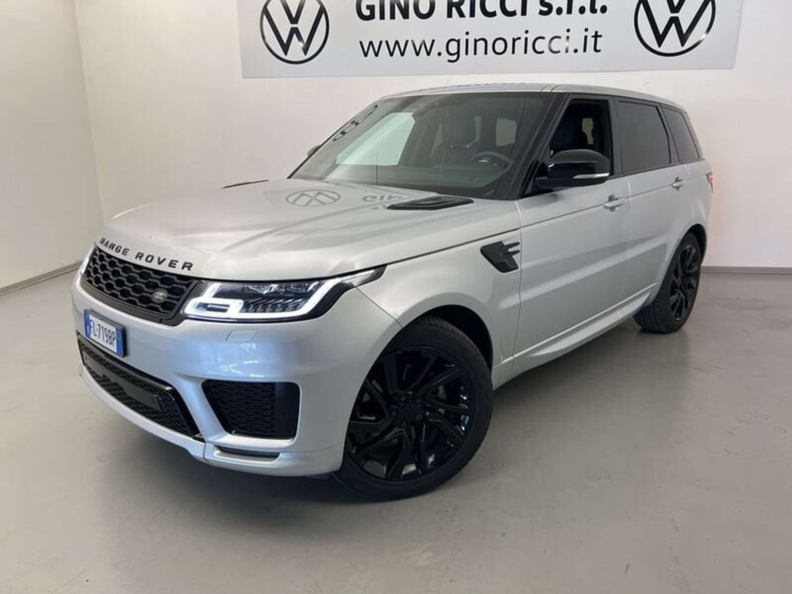 Land Rover - Range Rover Sport