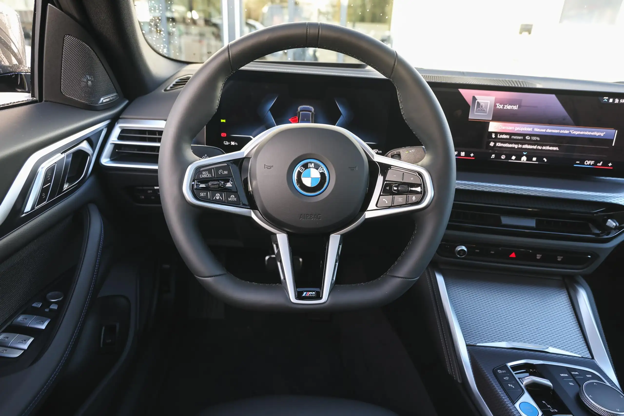 BMW - i4